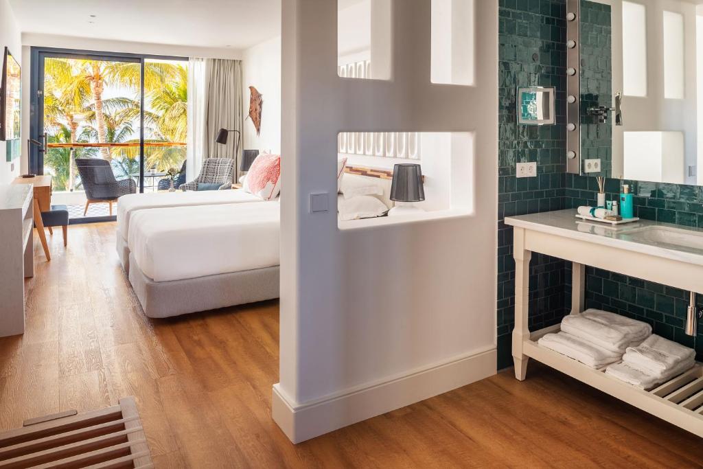 Double or Twin Ocean View