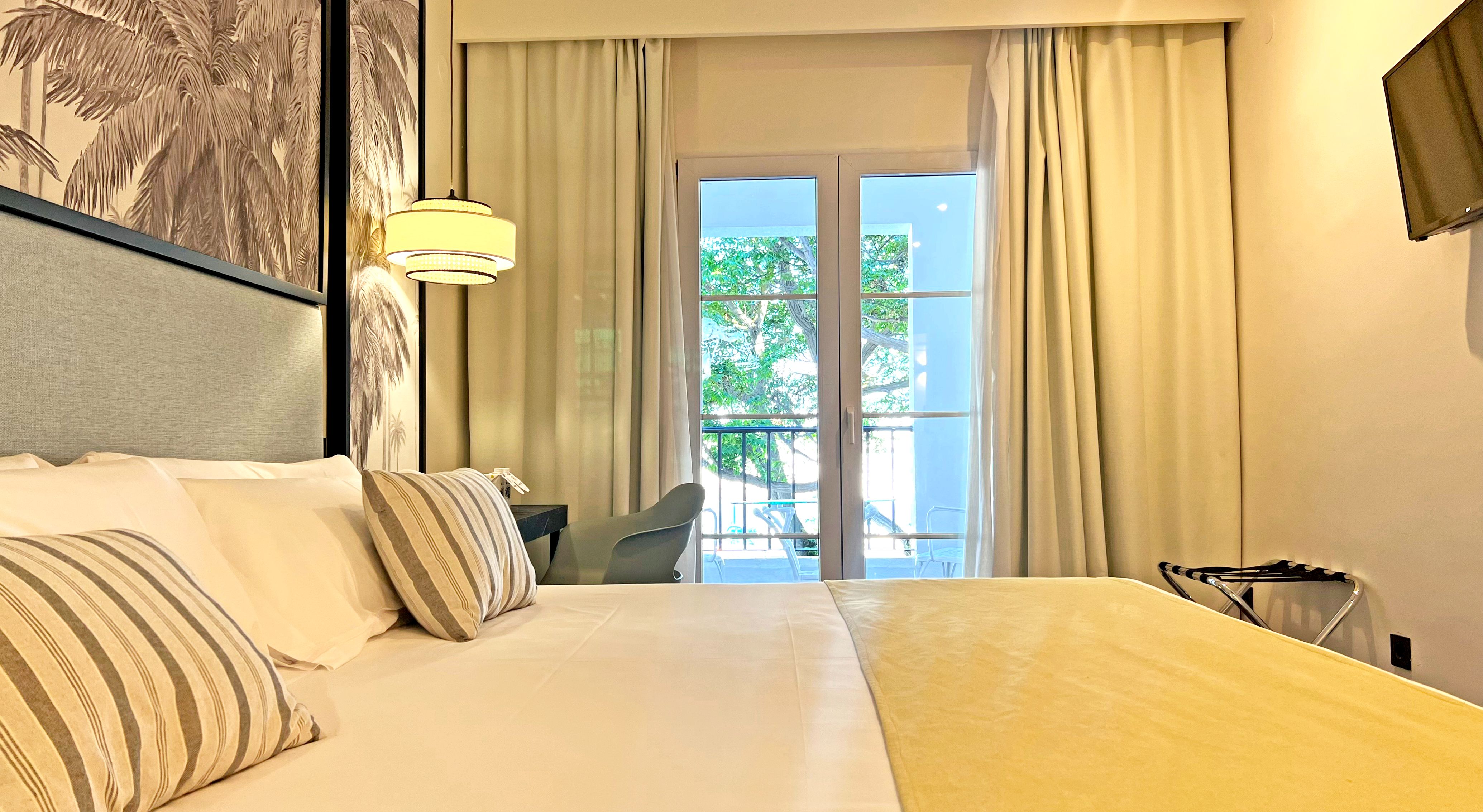 Double or Twin Superior