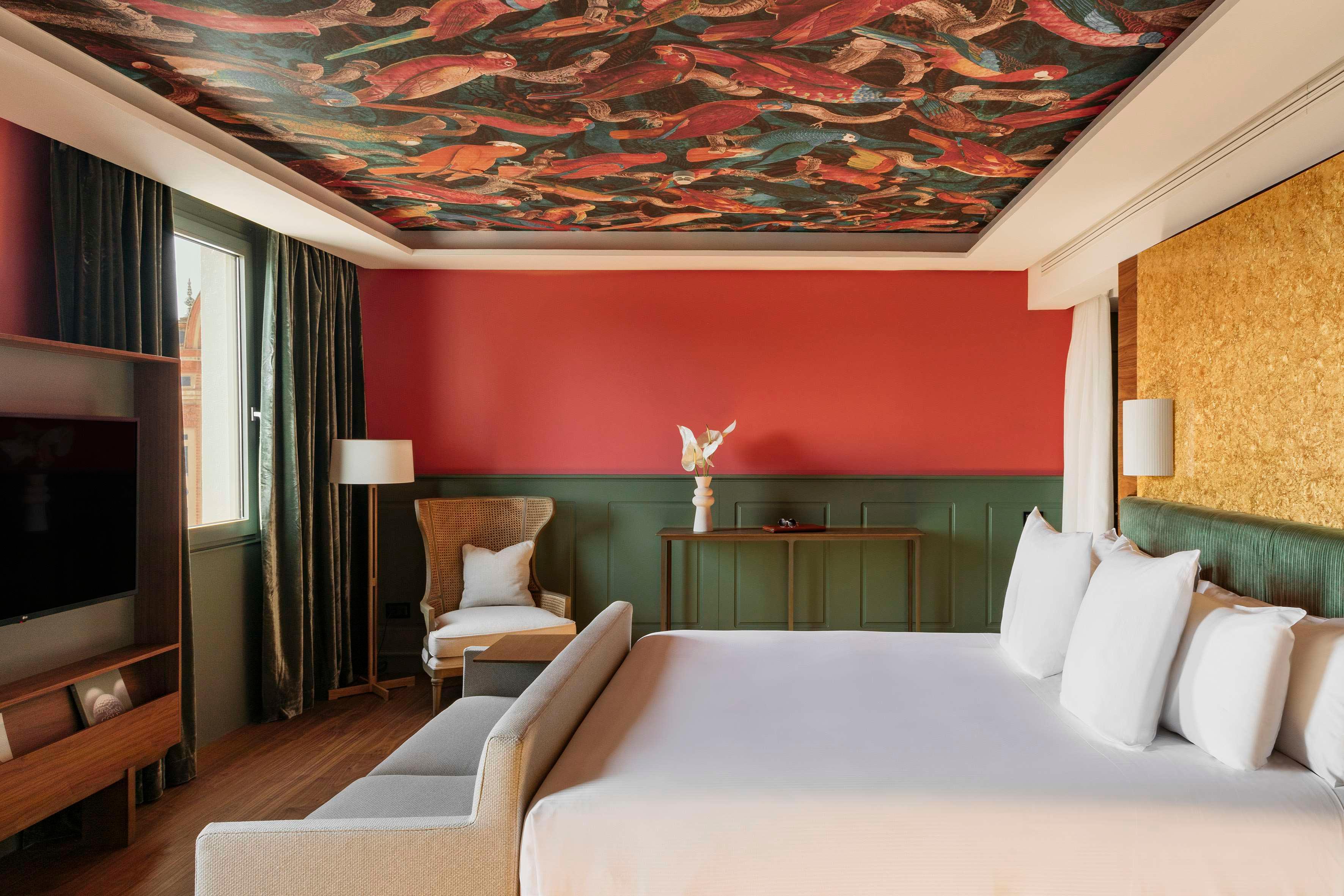 Junior Suite with Views