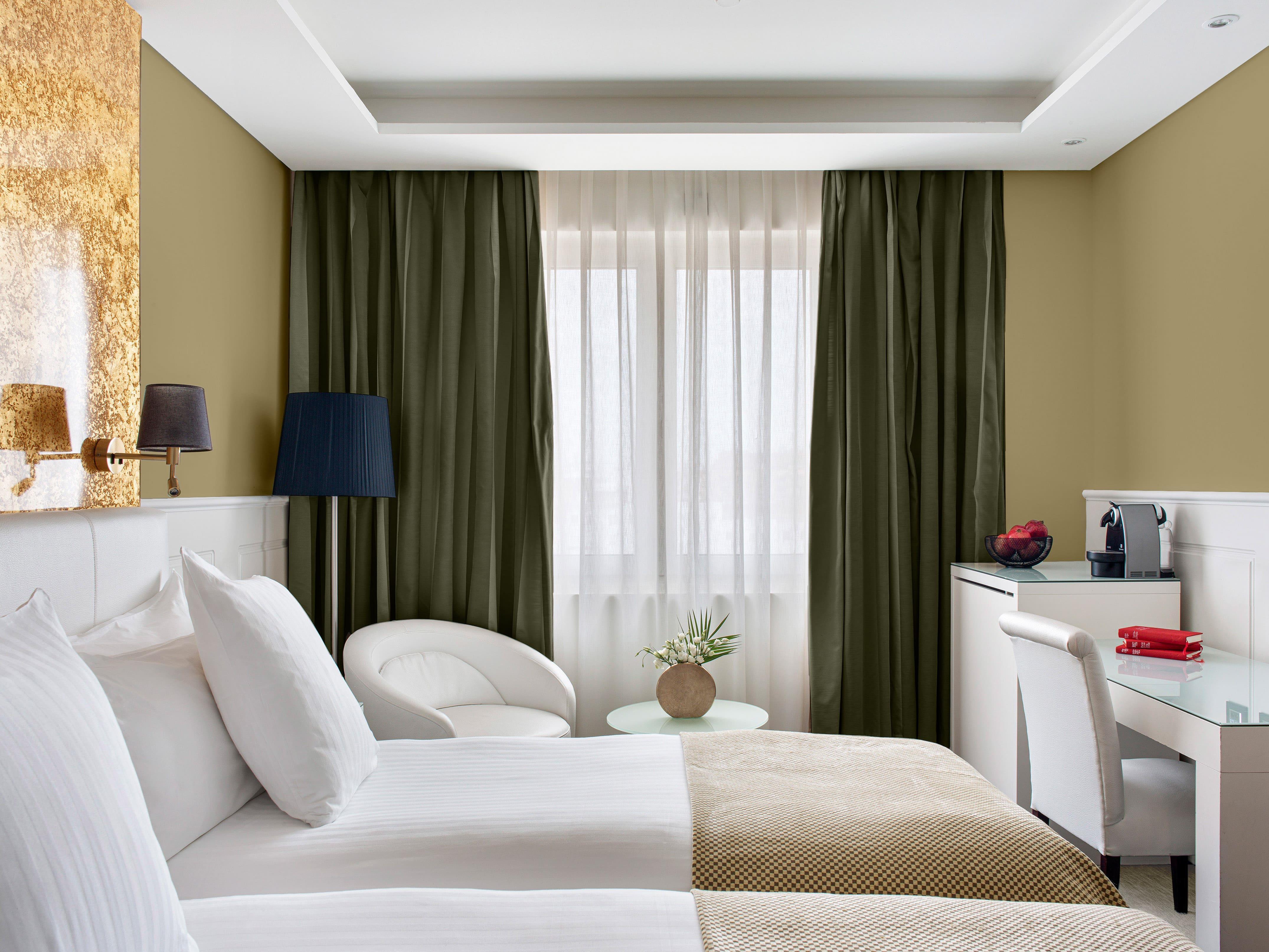 Double or Twin Deluxe