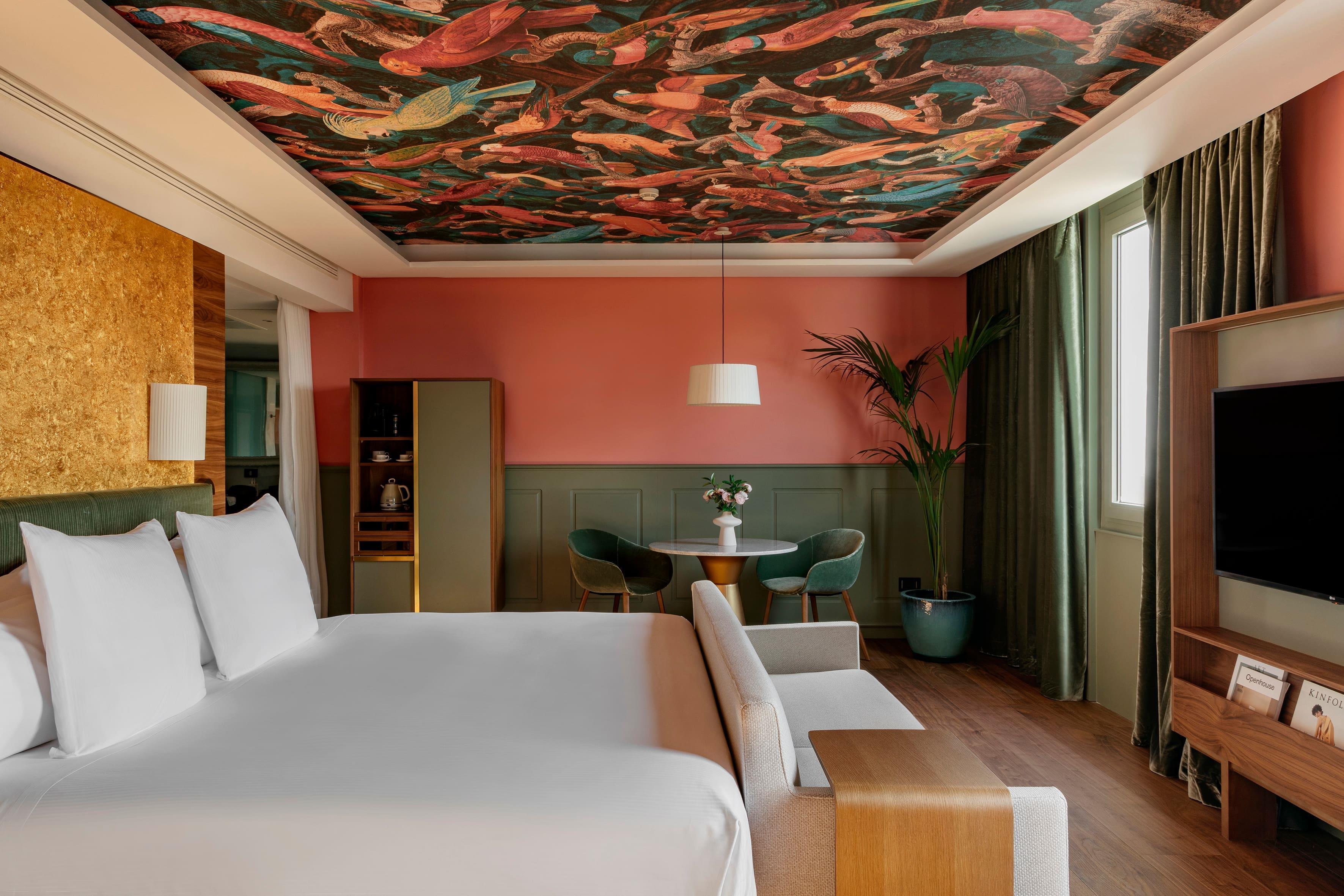 Junior Suite with Views