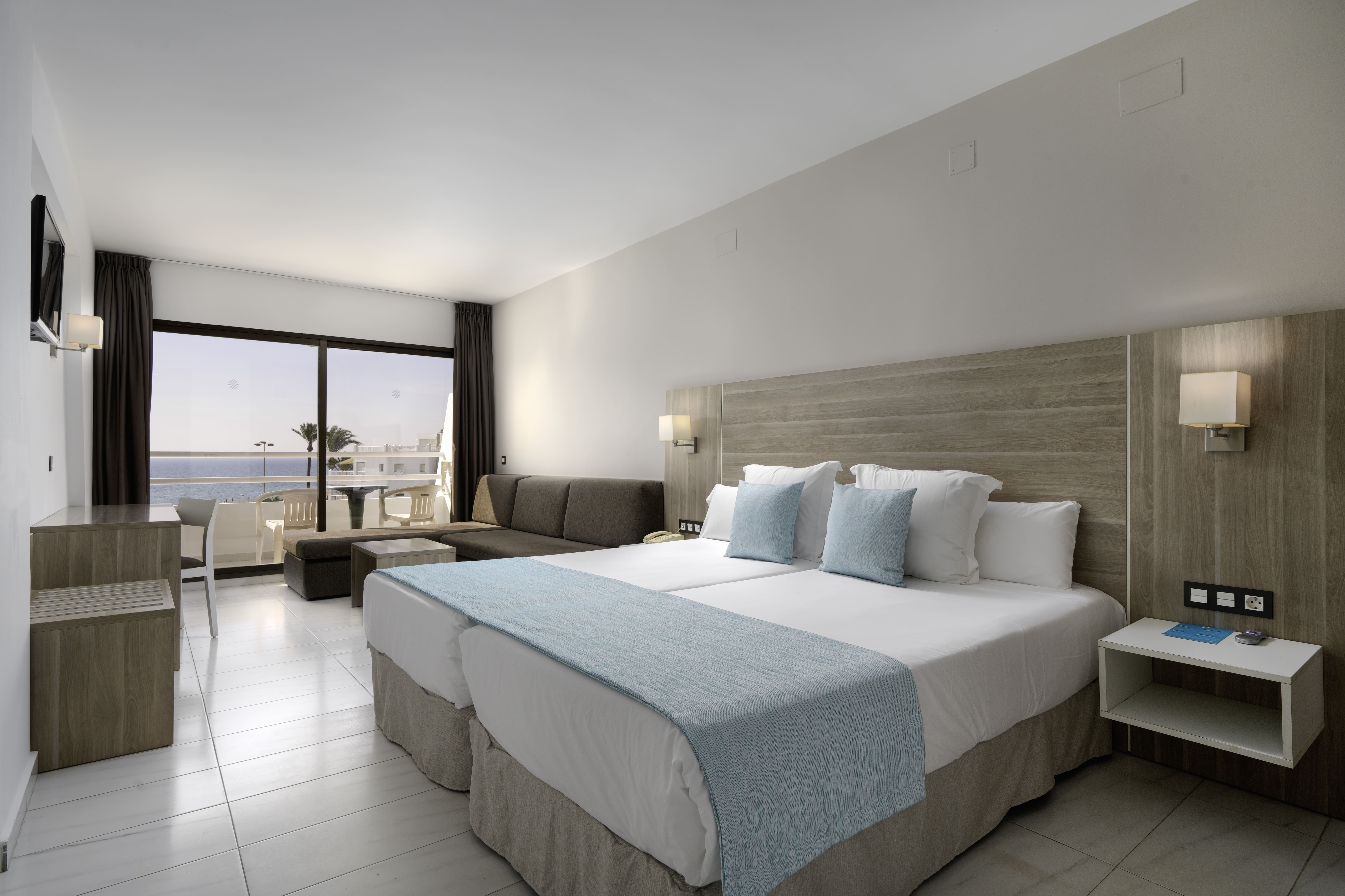 Double Single Sea View