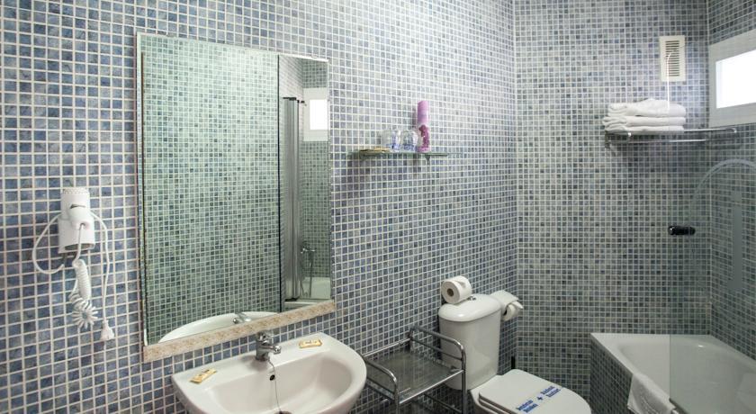 Studio Partial Sea View