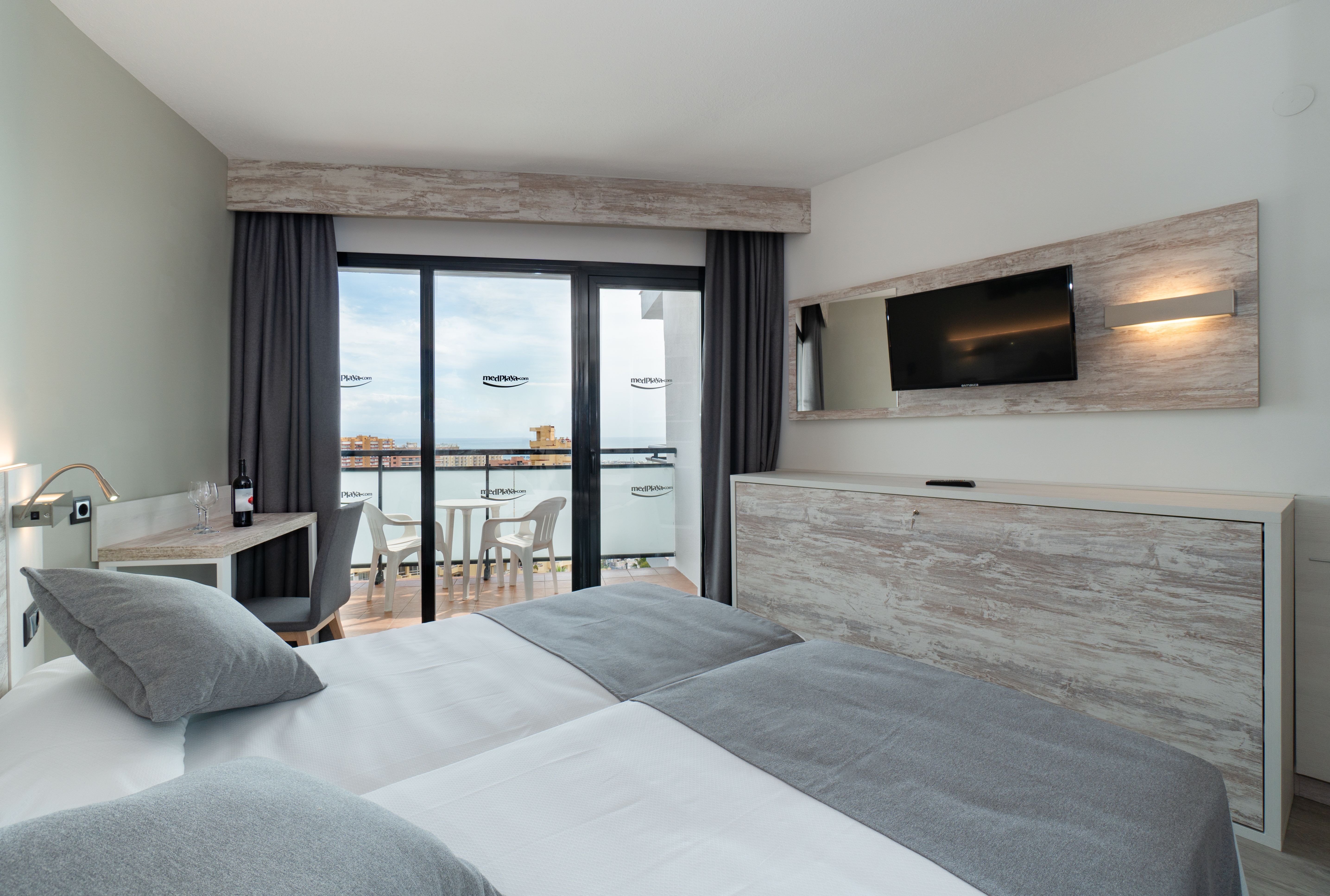 Double or Twin Superior