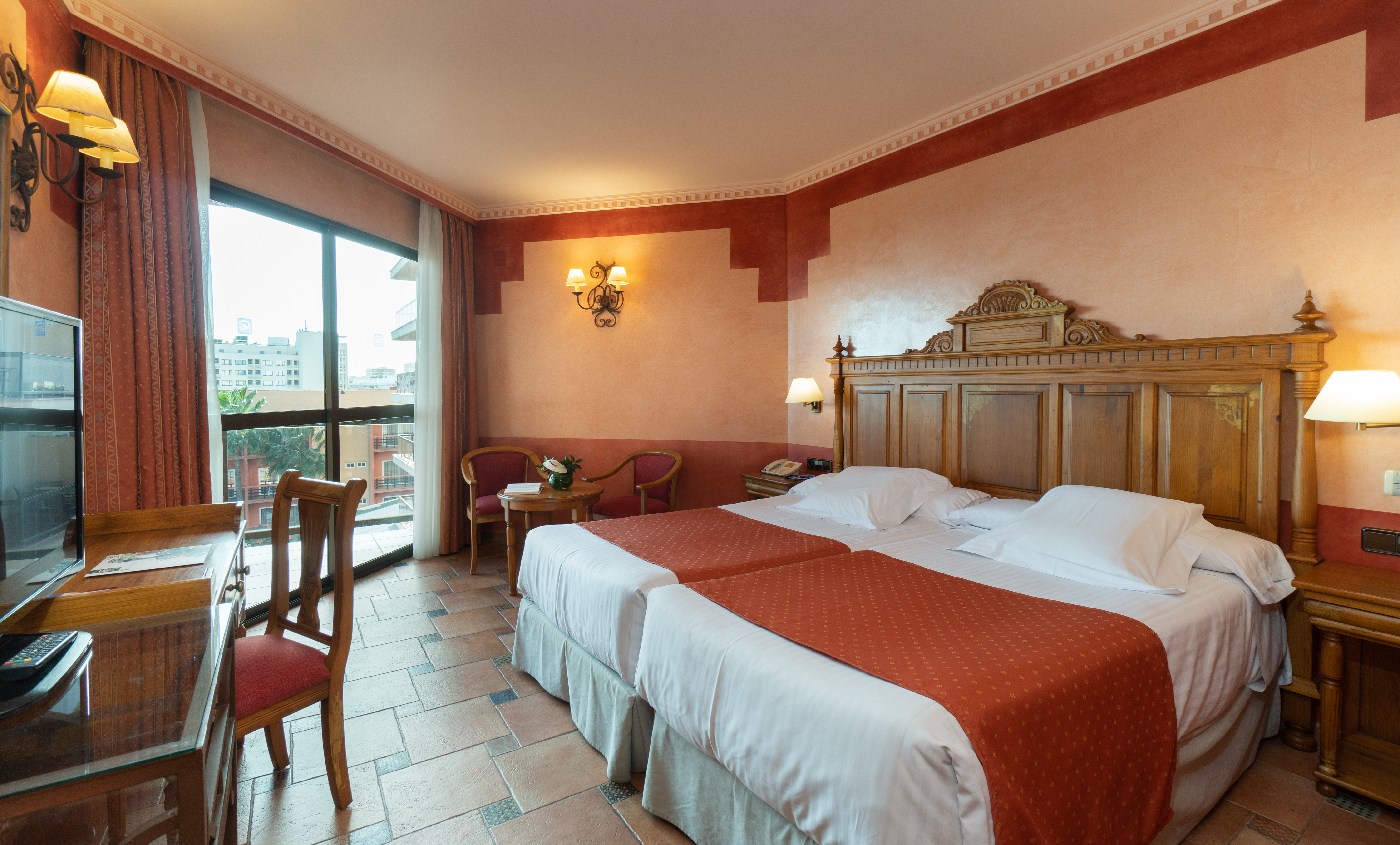 Double or Twin Side Sea View