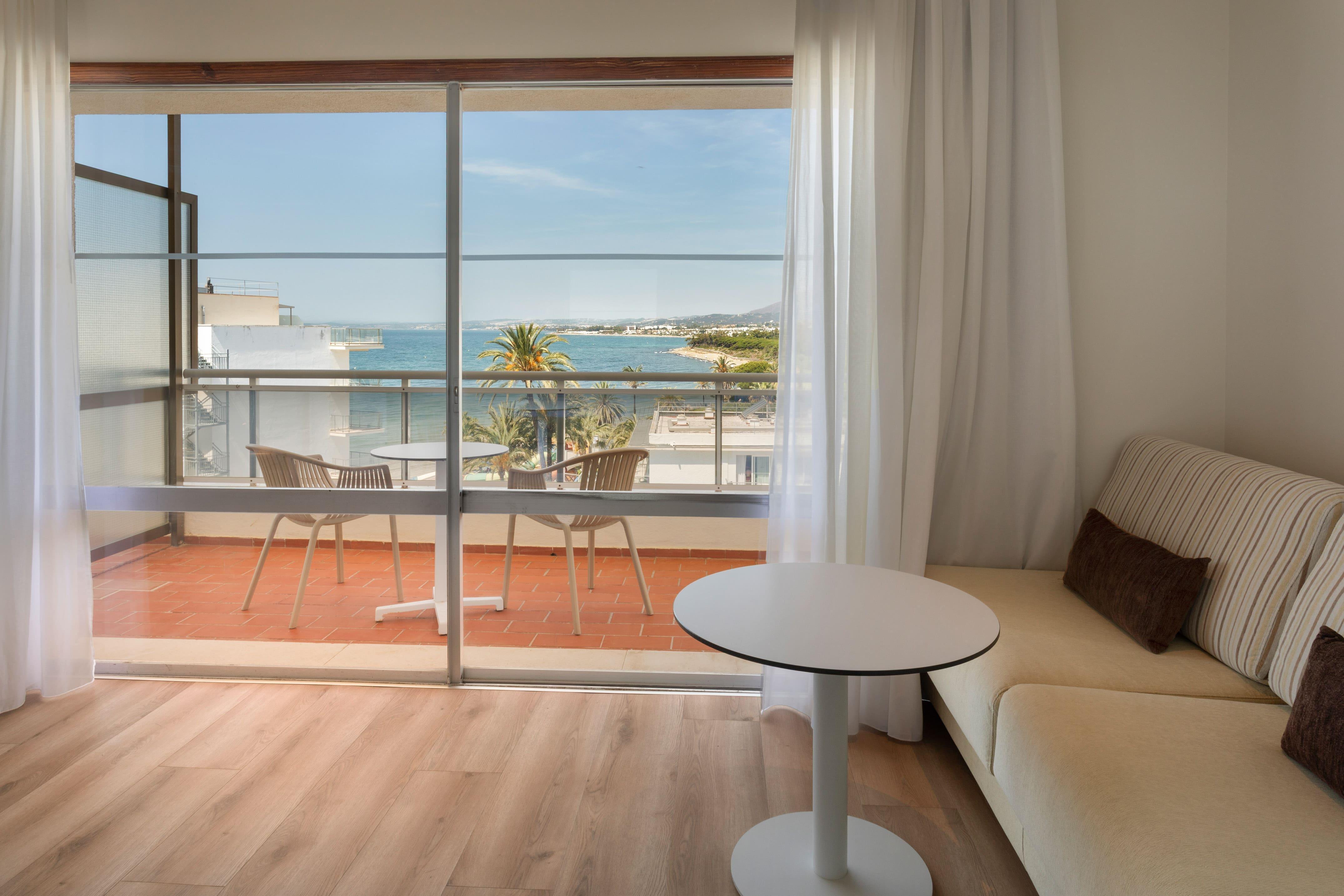 Family Room Side Sea View