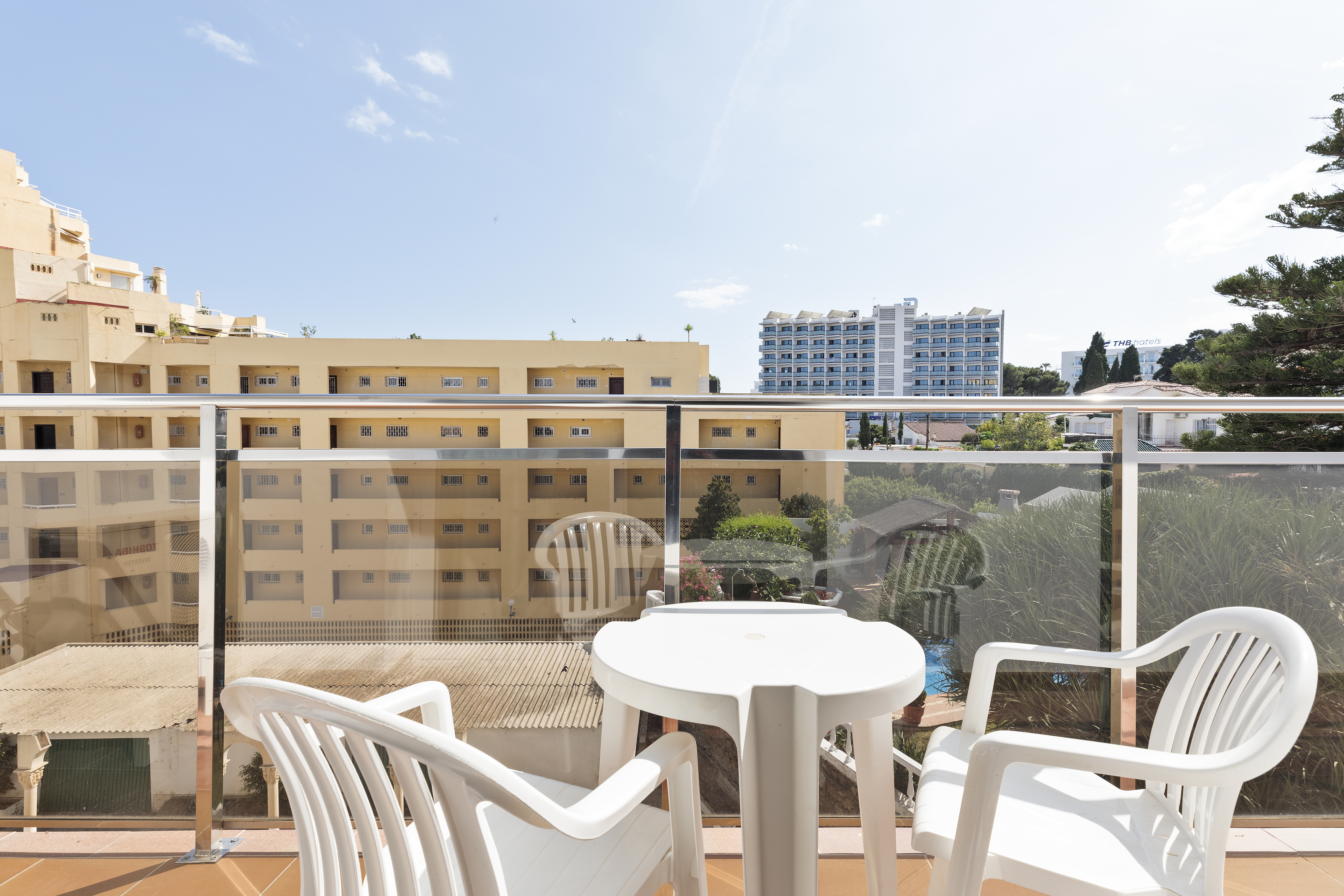 Double or Twin Capacity 3