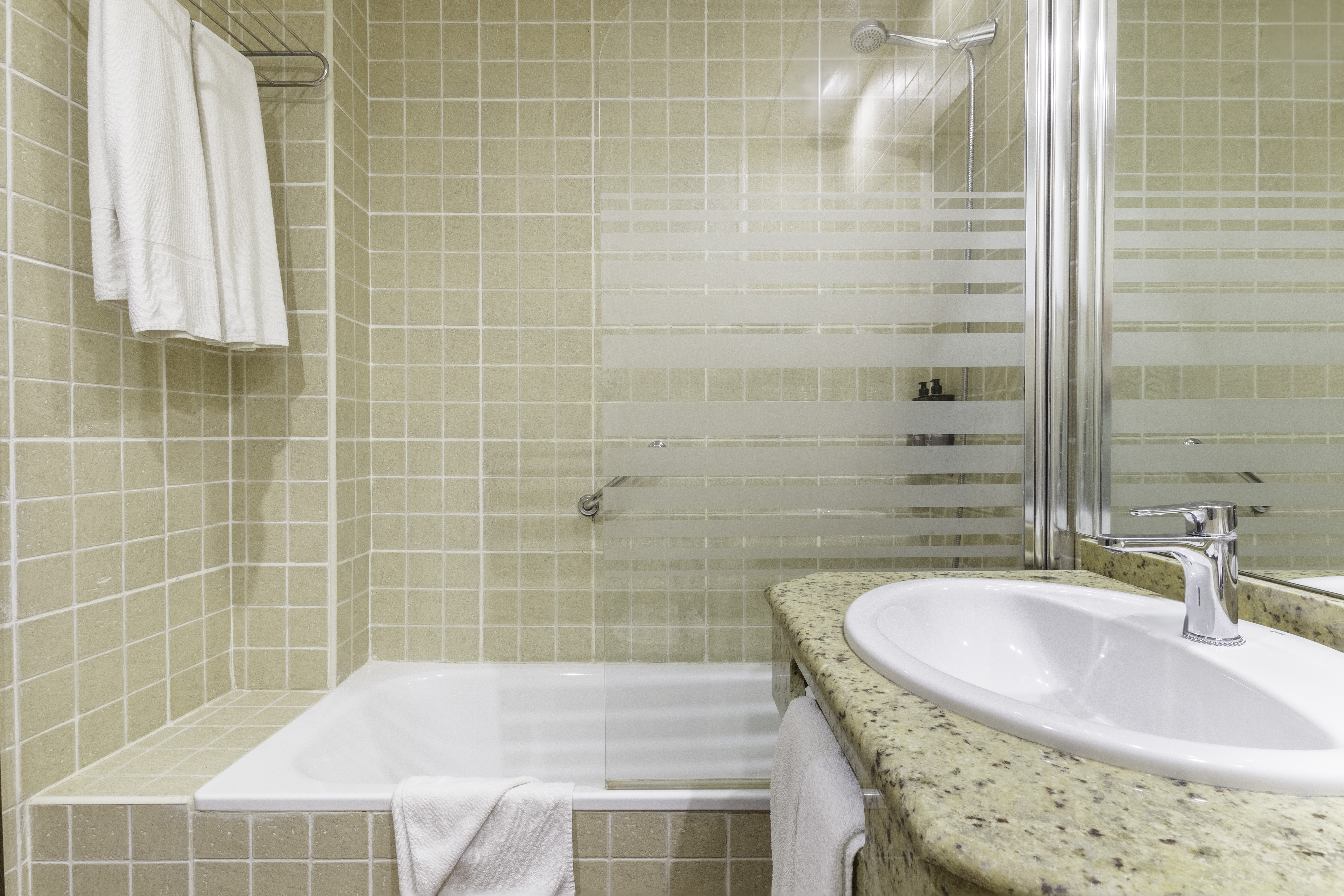 Double or Twin Capacity 3