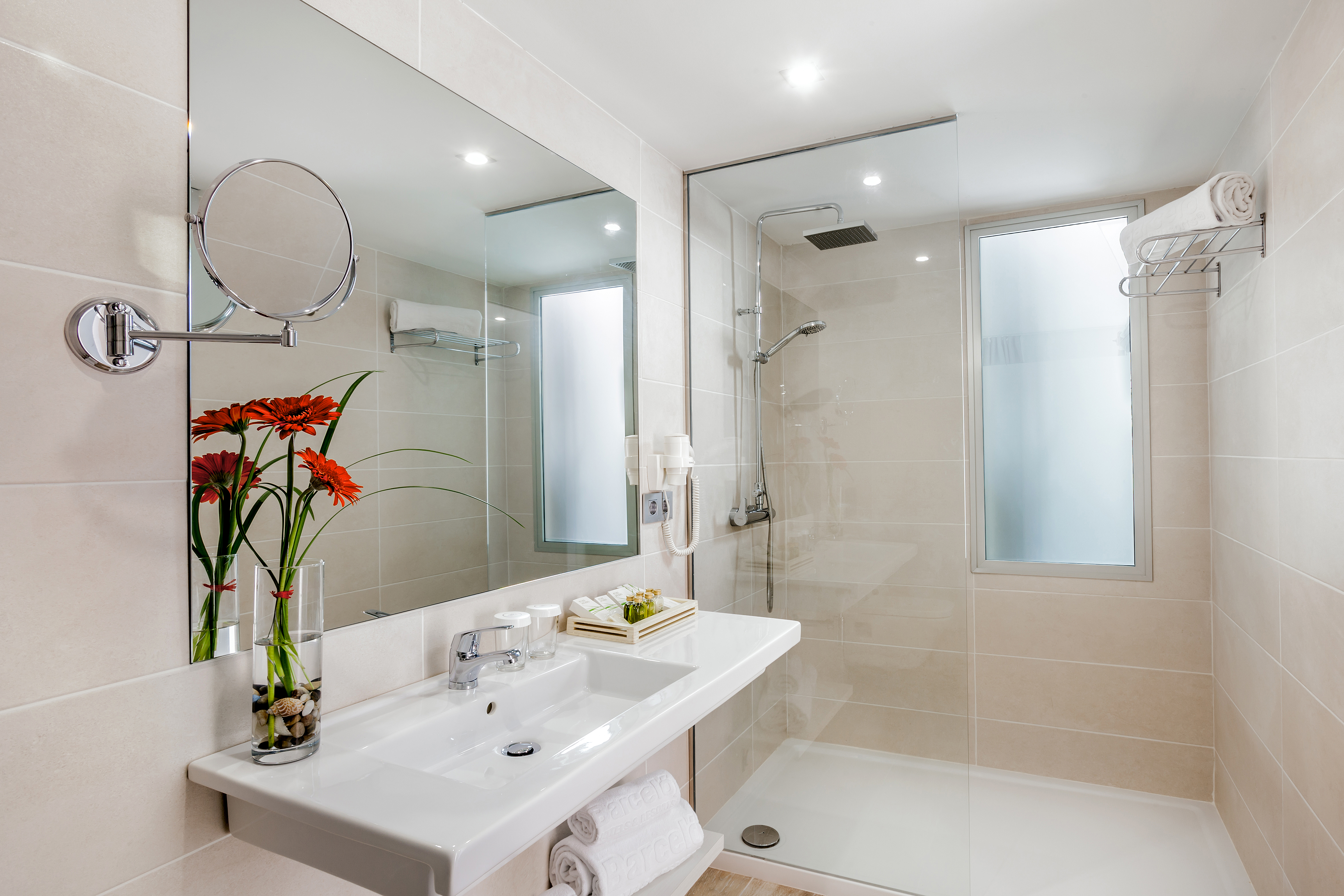 Double or Twin Deluxe