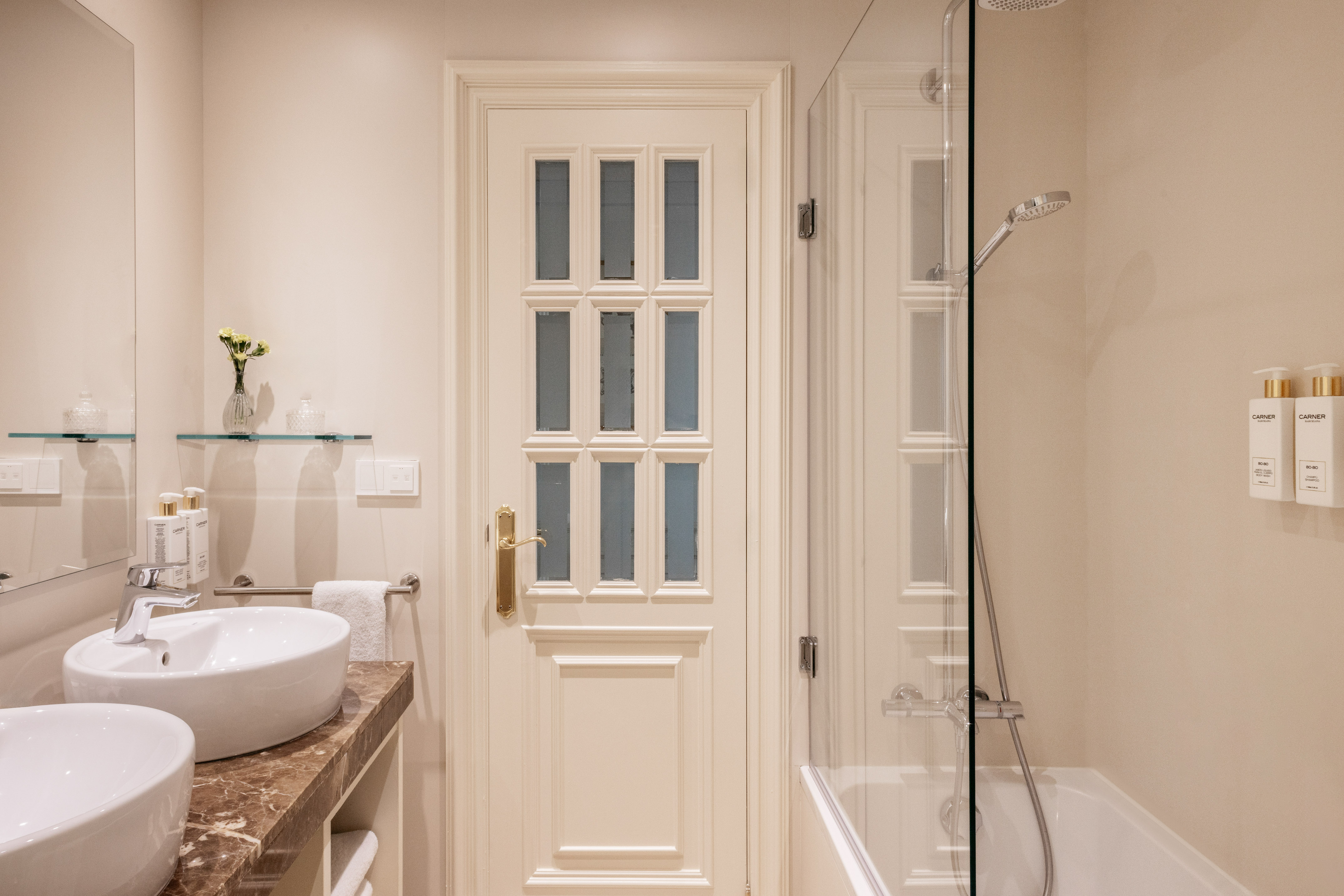 Double or Twin Superior