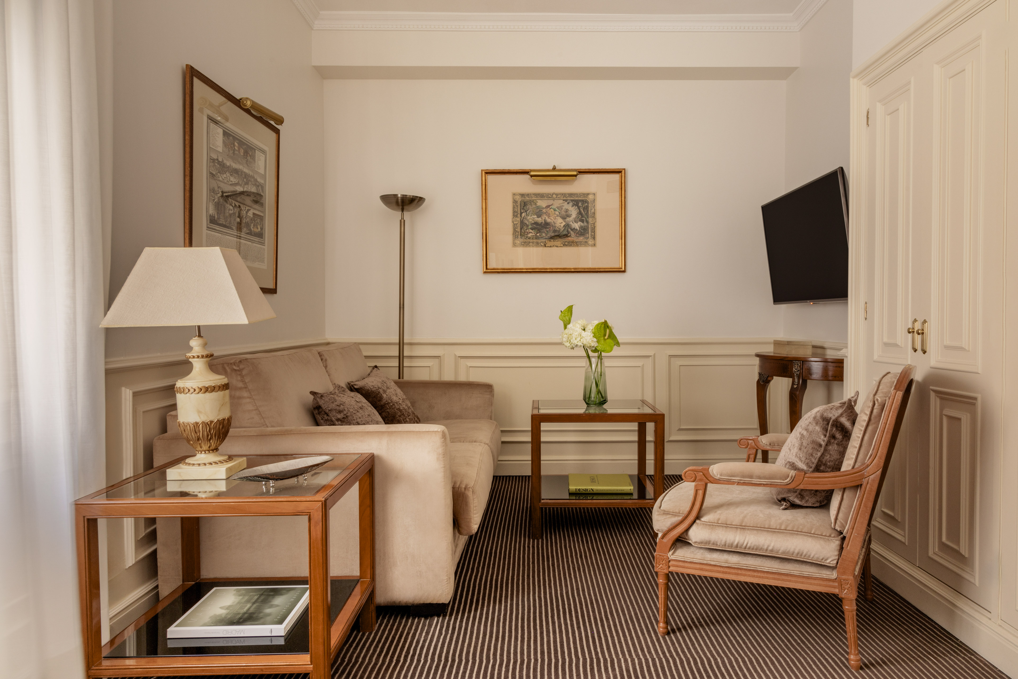 Family Room Superior