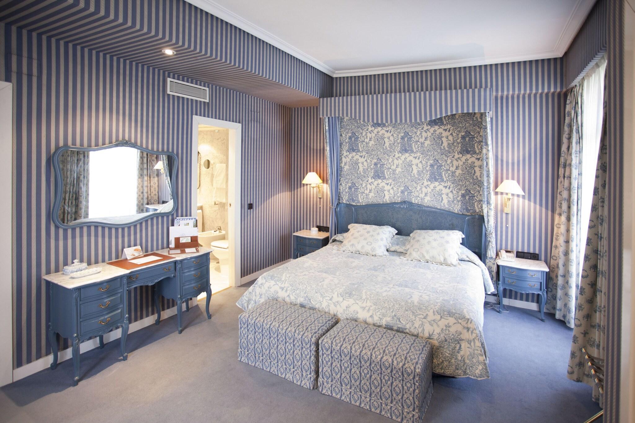 Studio with Double Bed