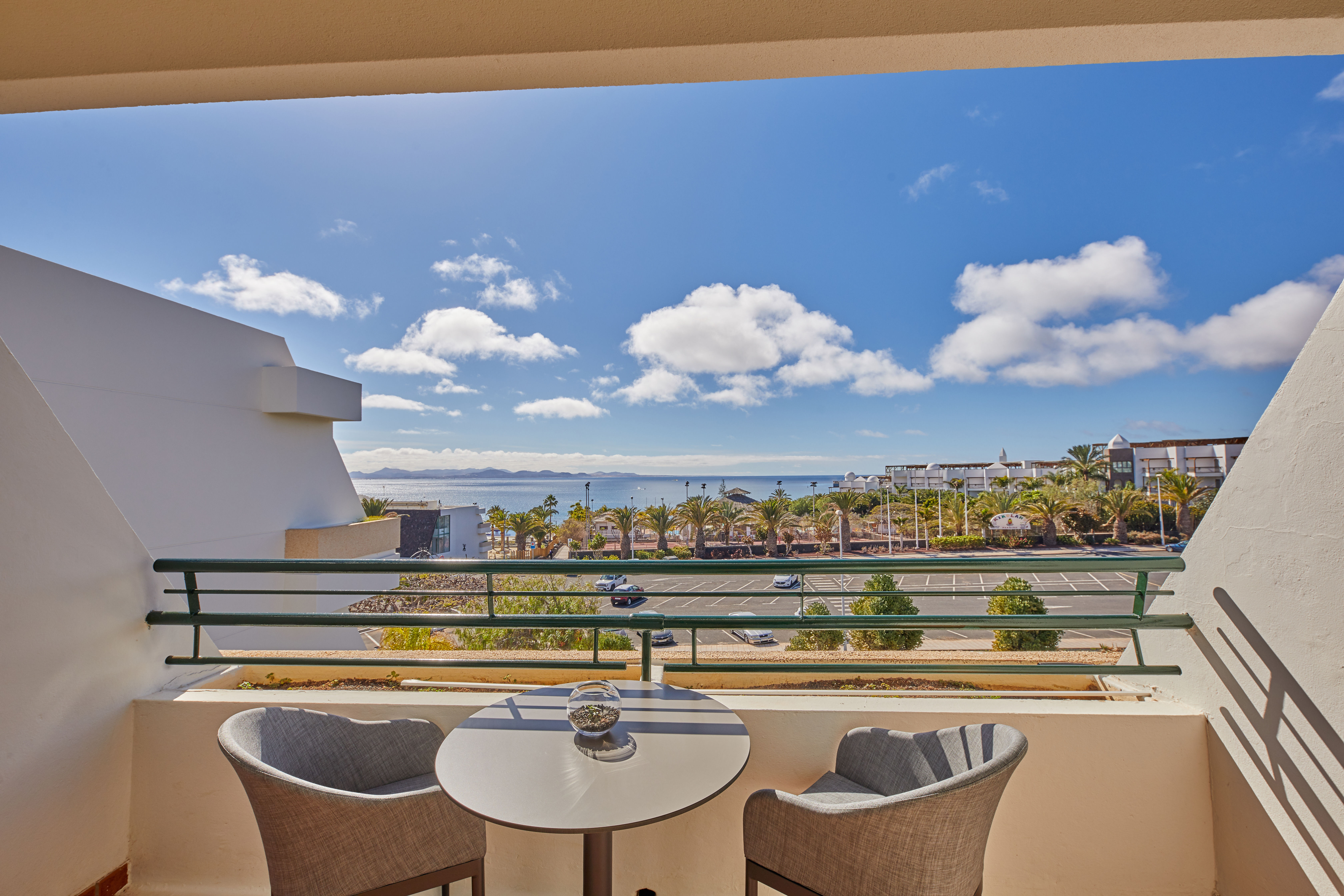 Double or Twin Side Sea View