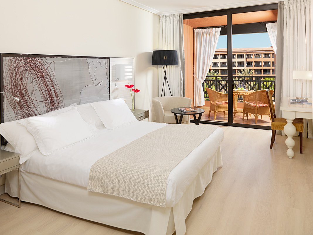 Double or Twin Side Sea View