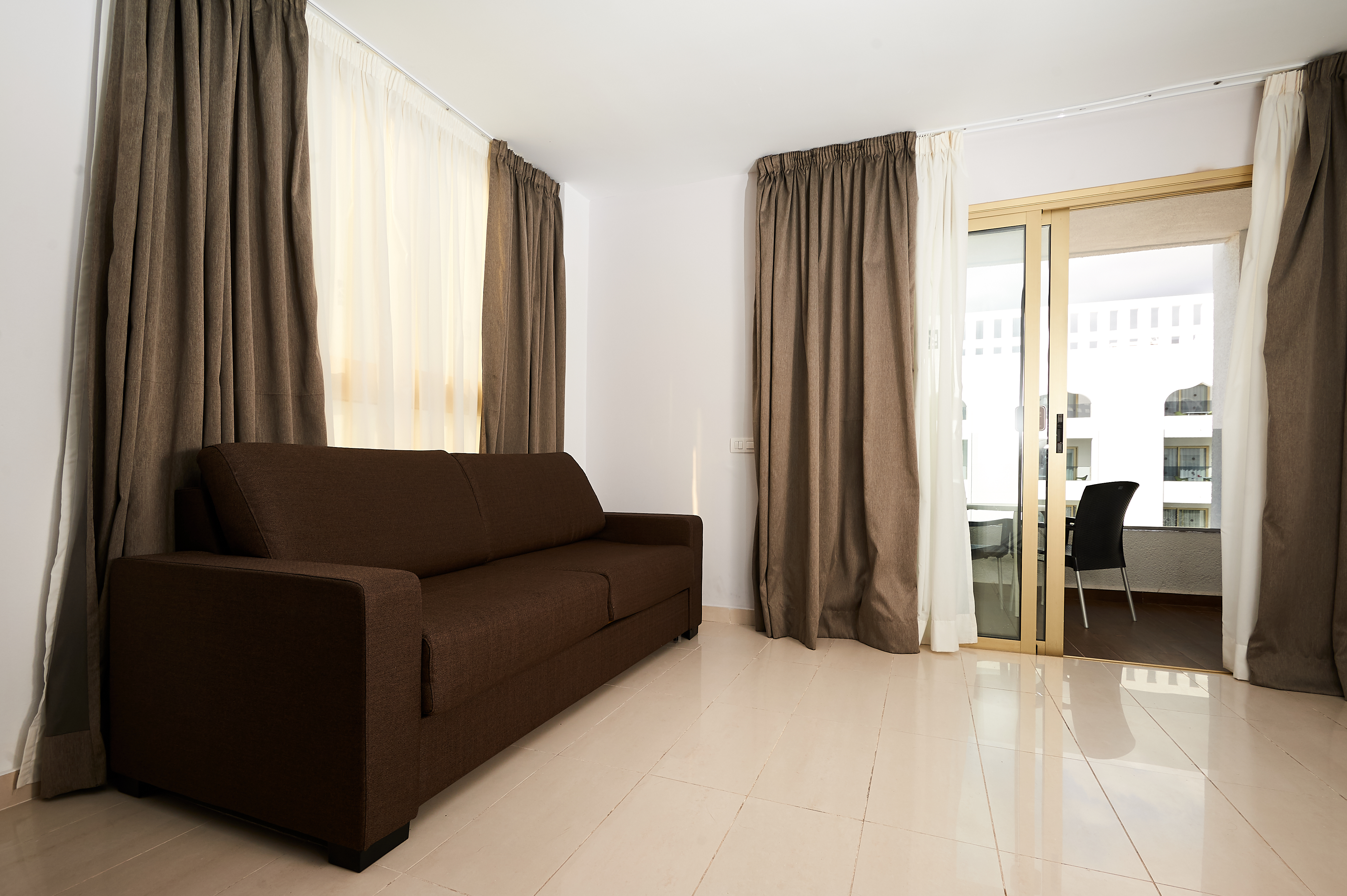 Double or Twin One Bedroom