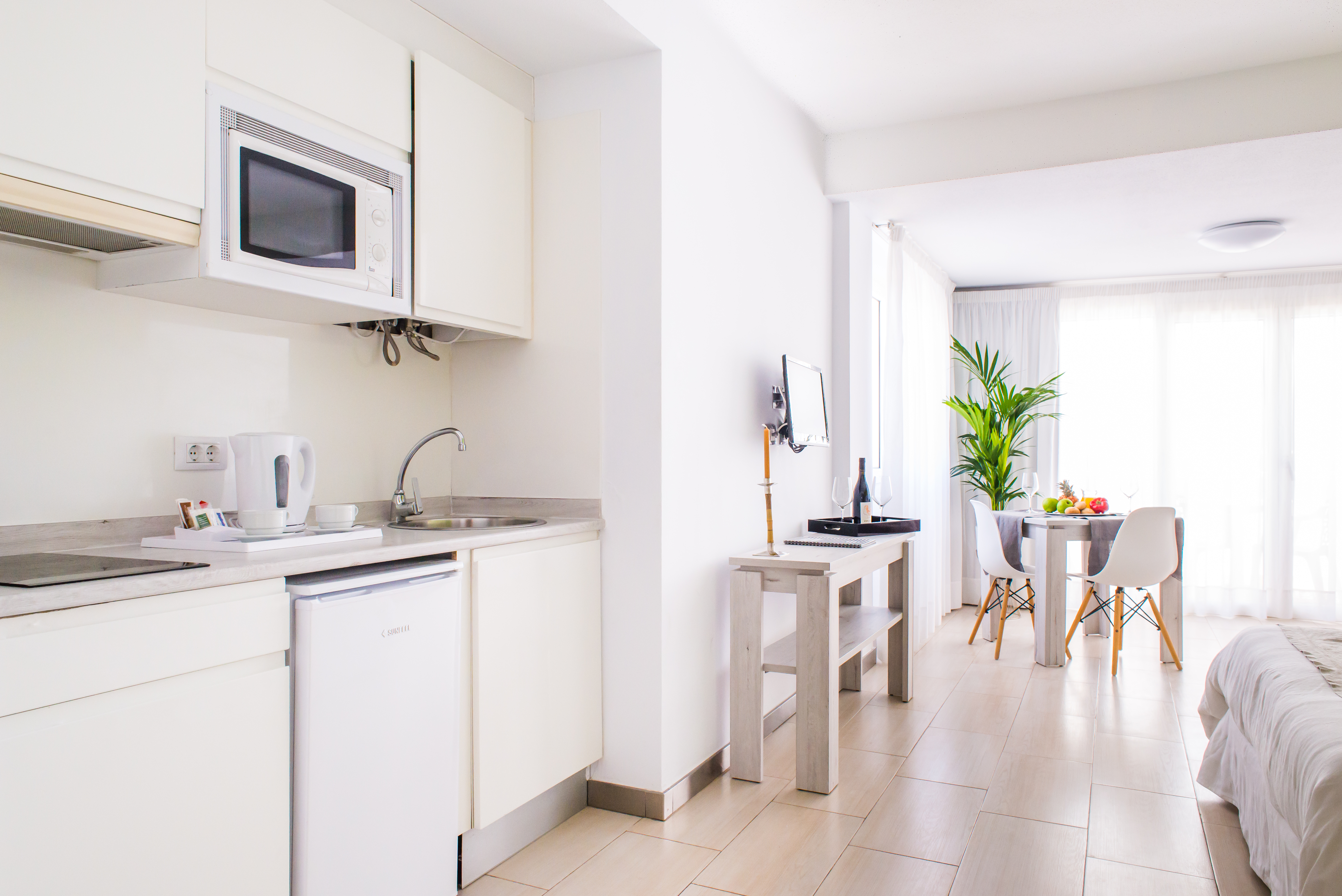 Studio Side Sea View