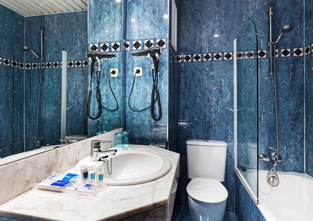 Double or Twin City View