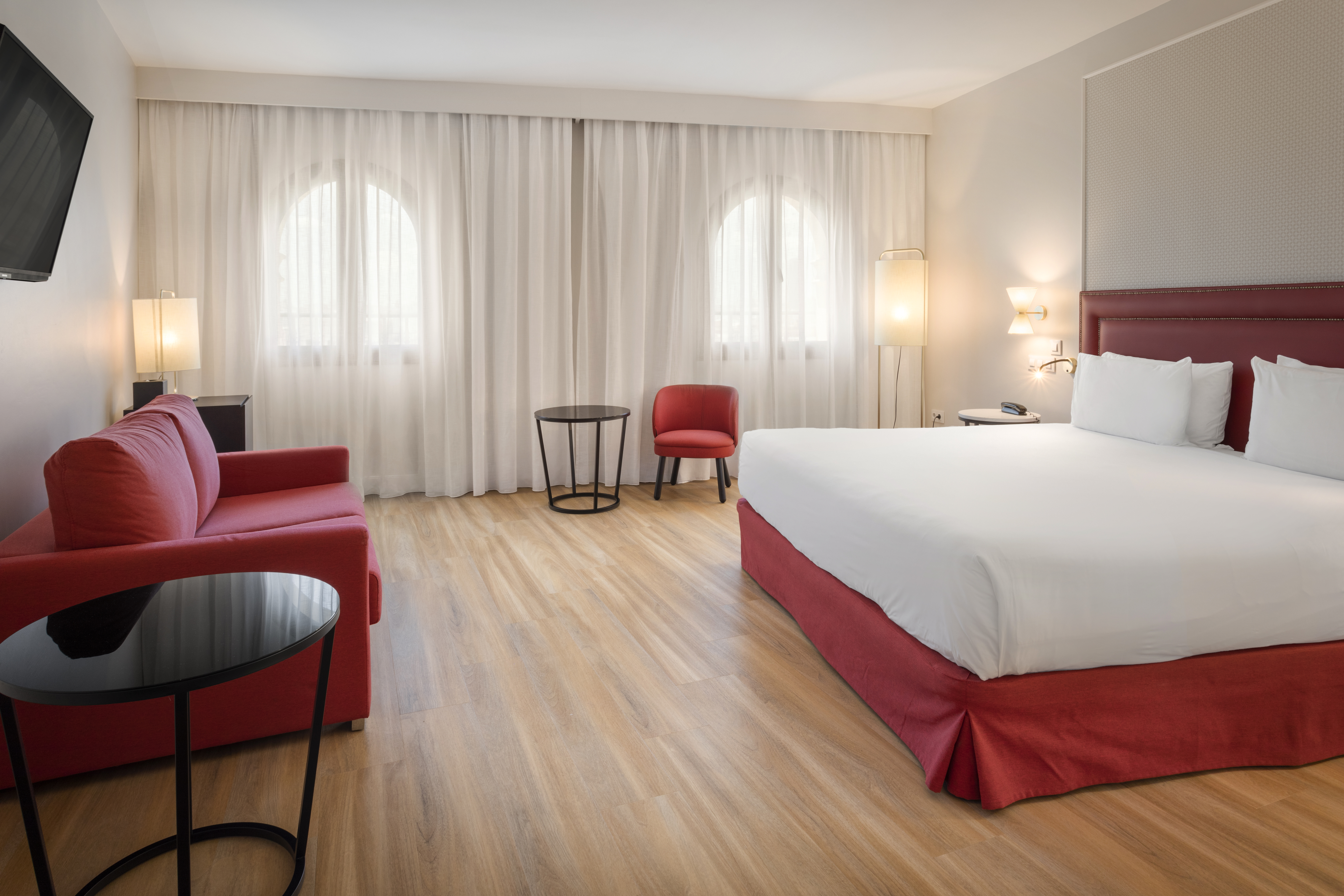 Double or Twin Standard