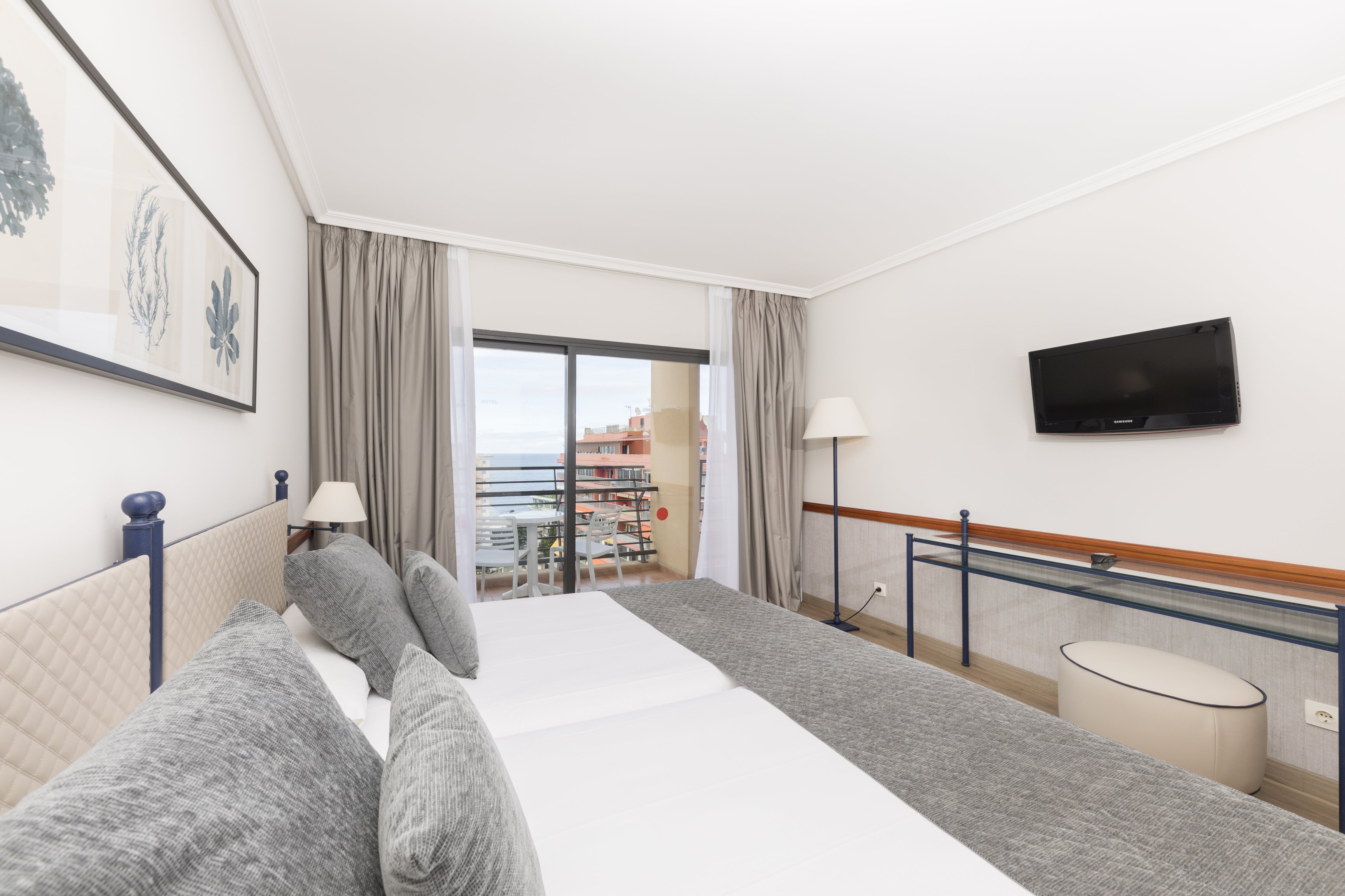 Double or Twin Sea View