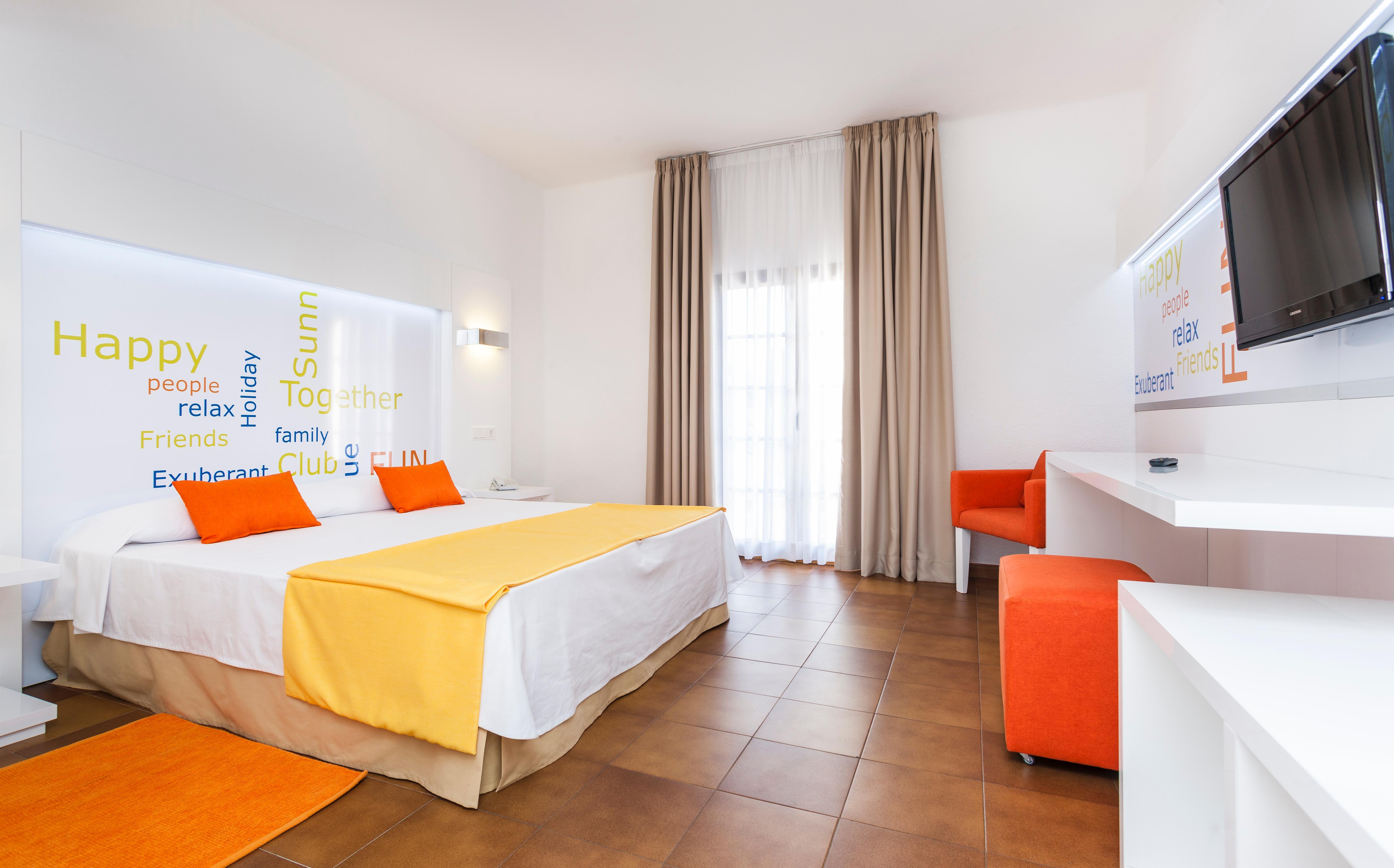 Double or Twin Standard