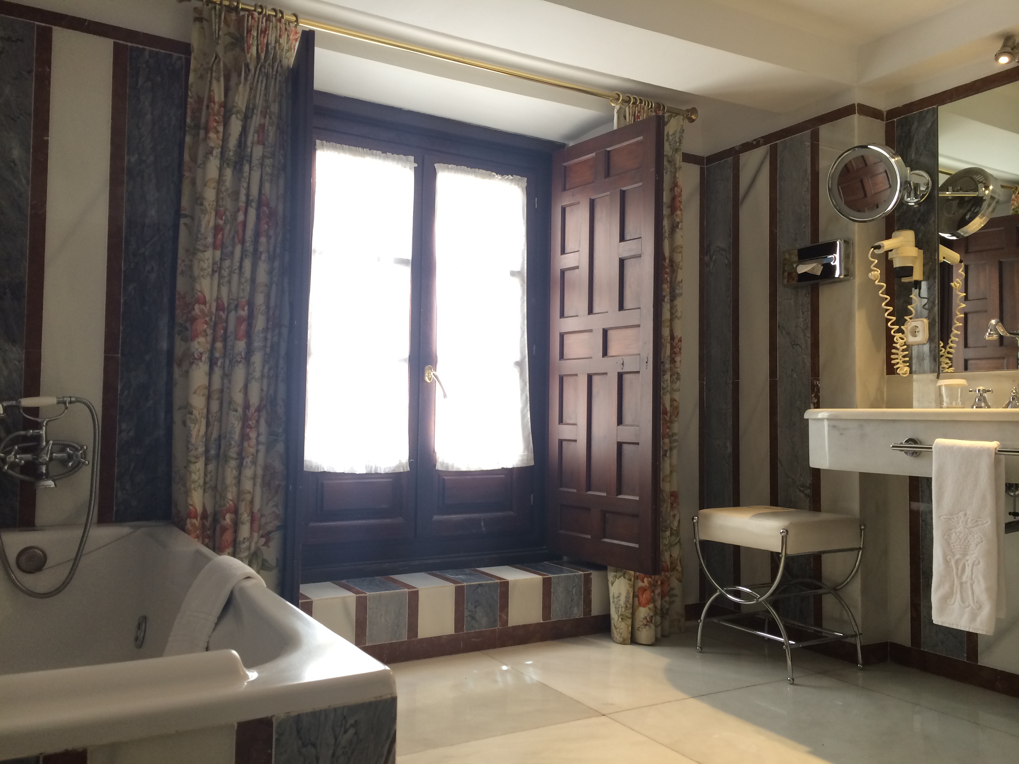 Double or Twin Superior