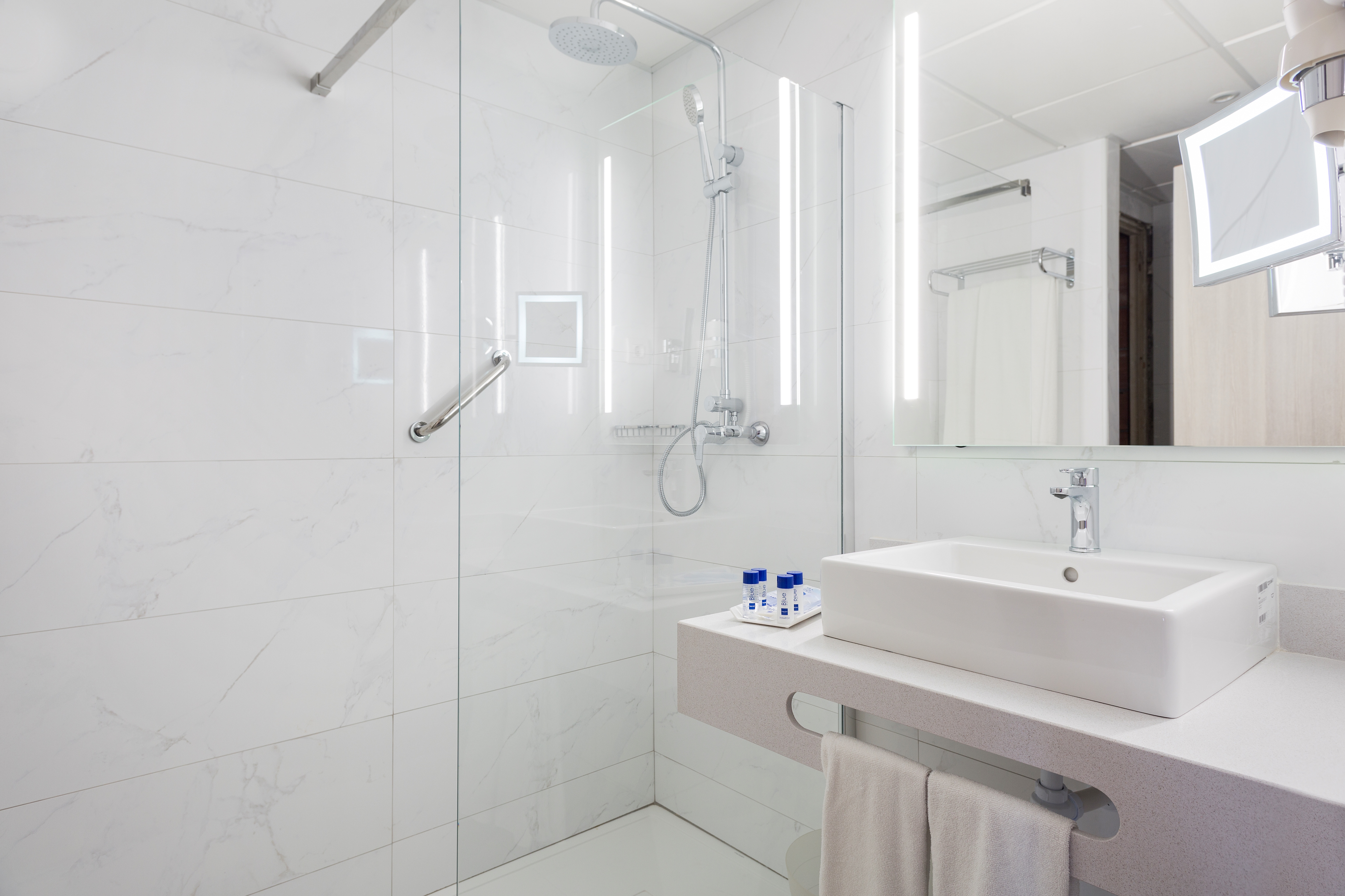 Double or Twin Sea View Capacity 3