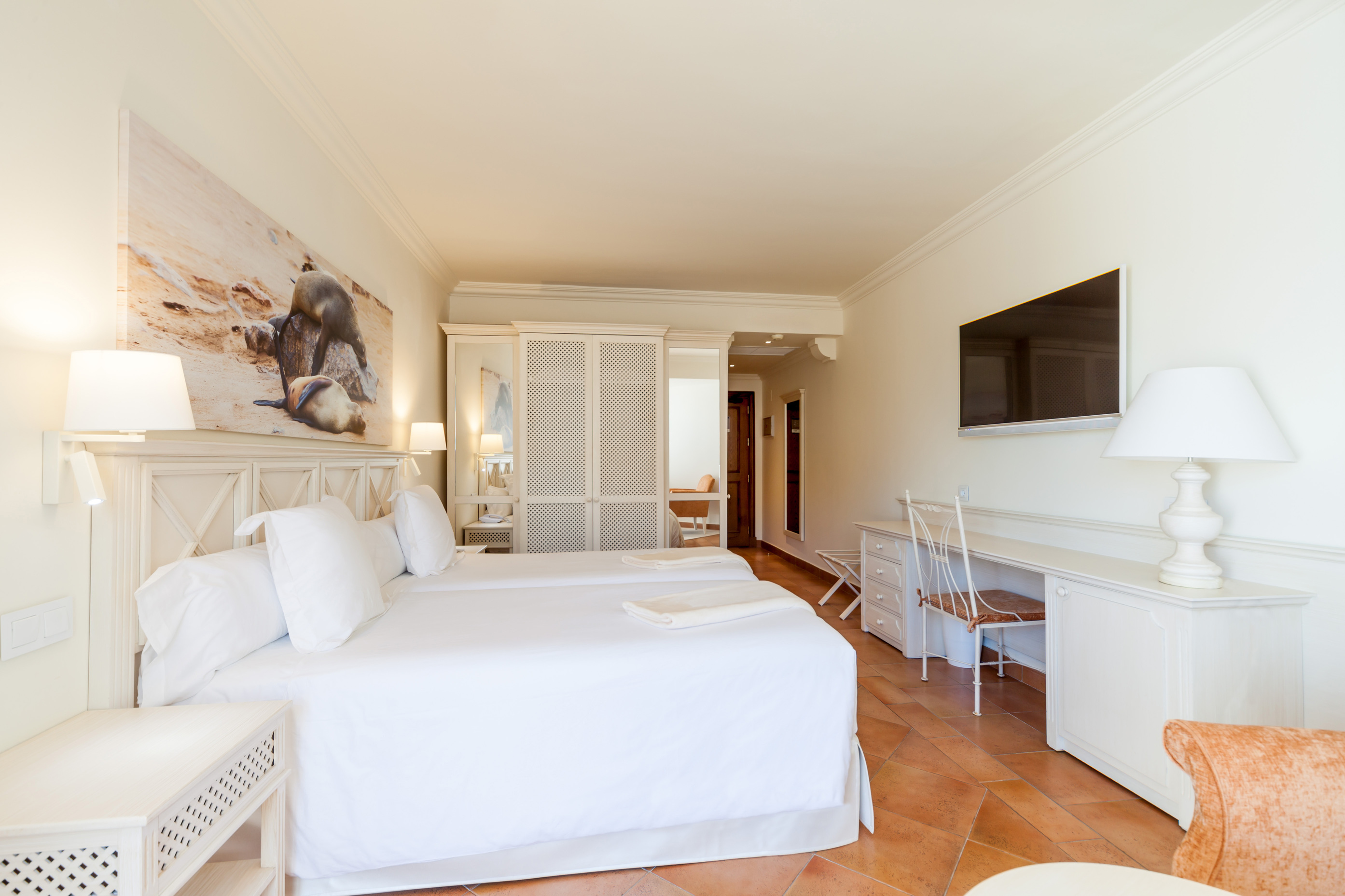 Double Single Side Sea View