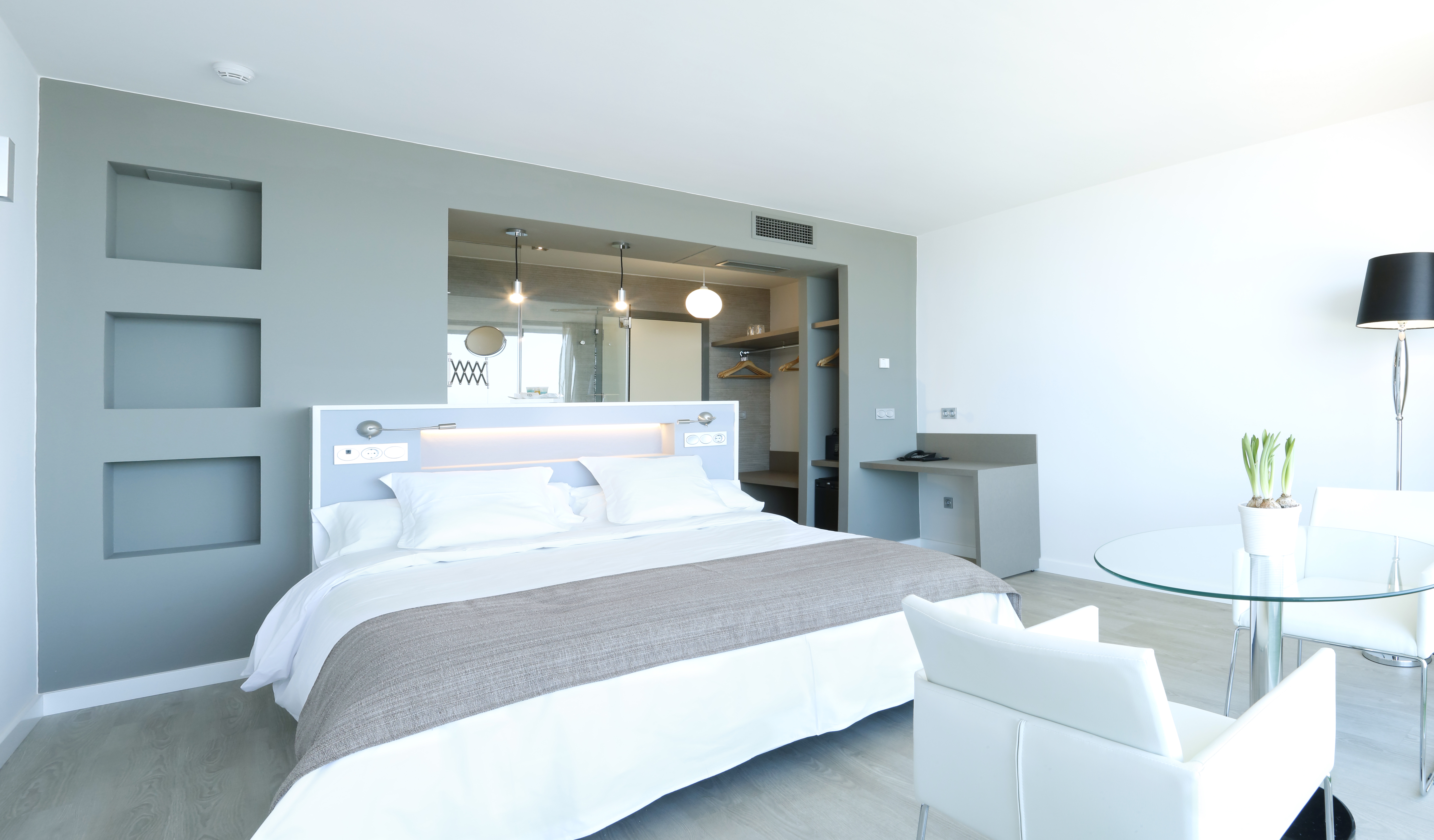 Double or Twin Deluxe Sea View