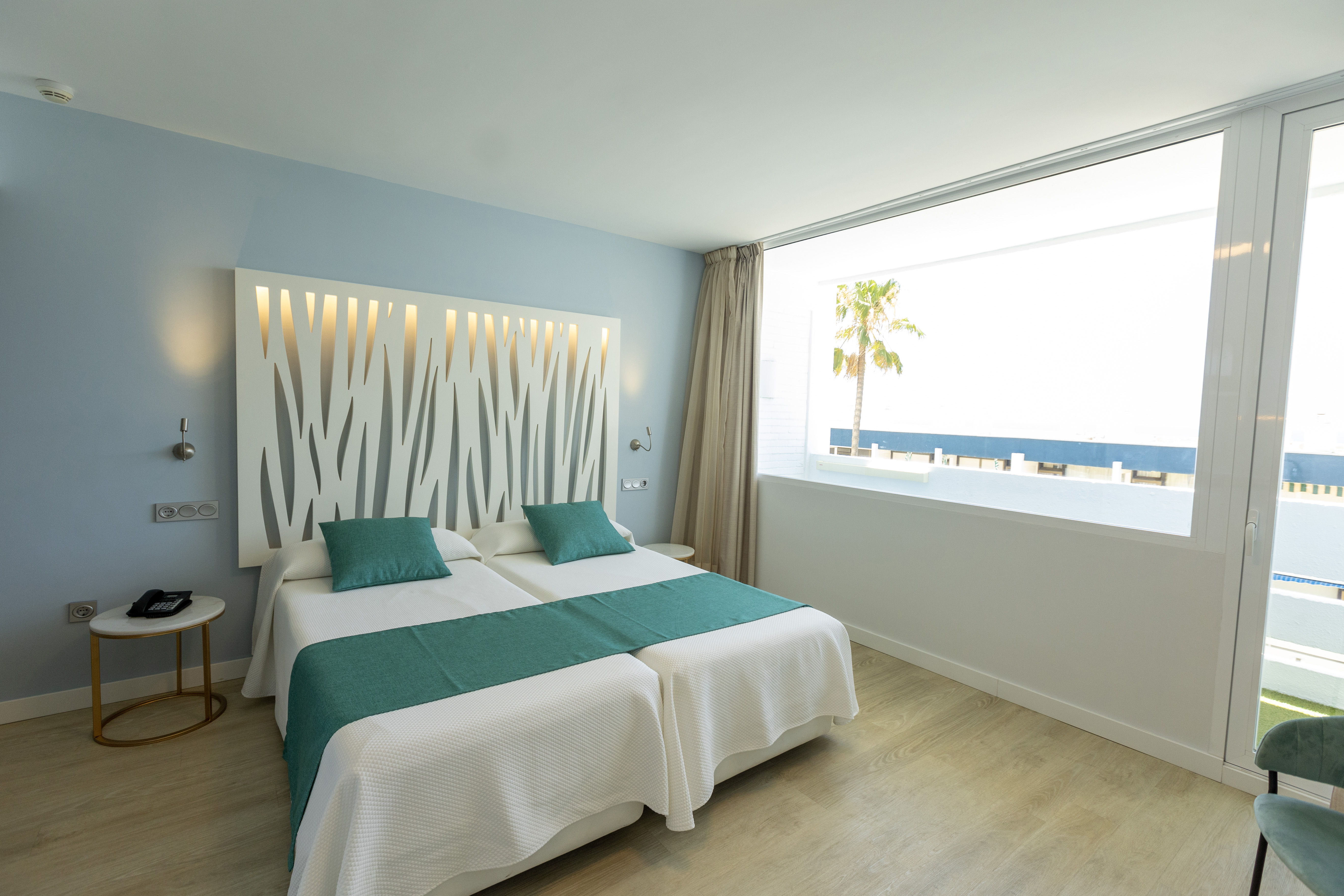 Double or Twin Superior