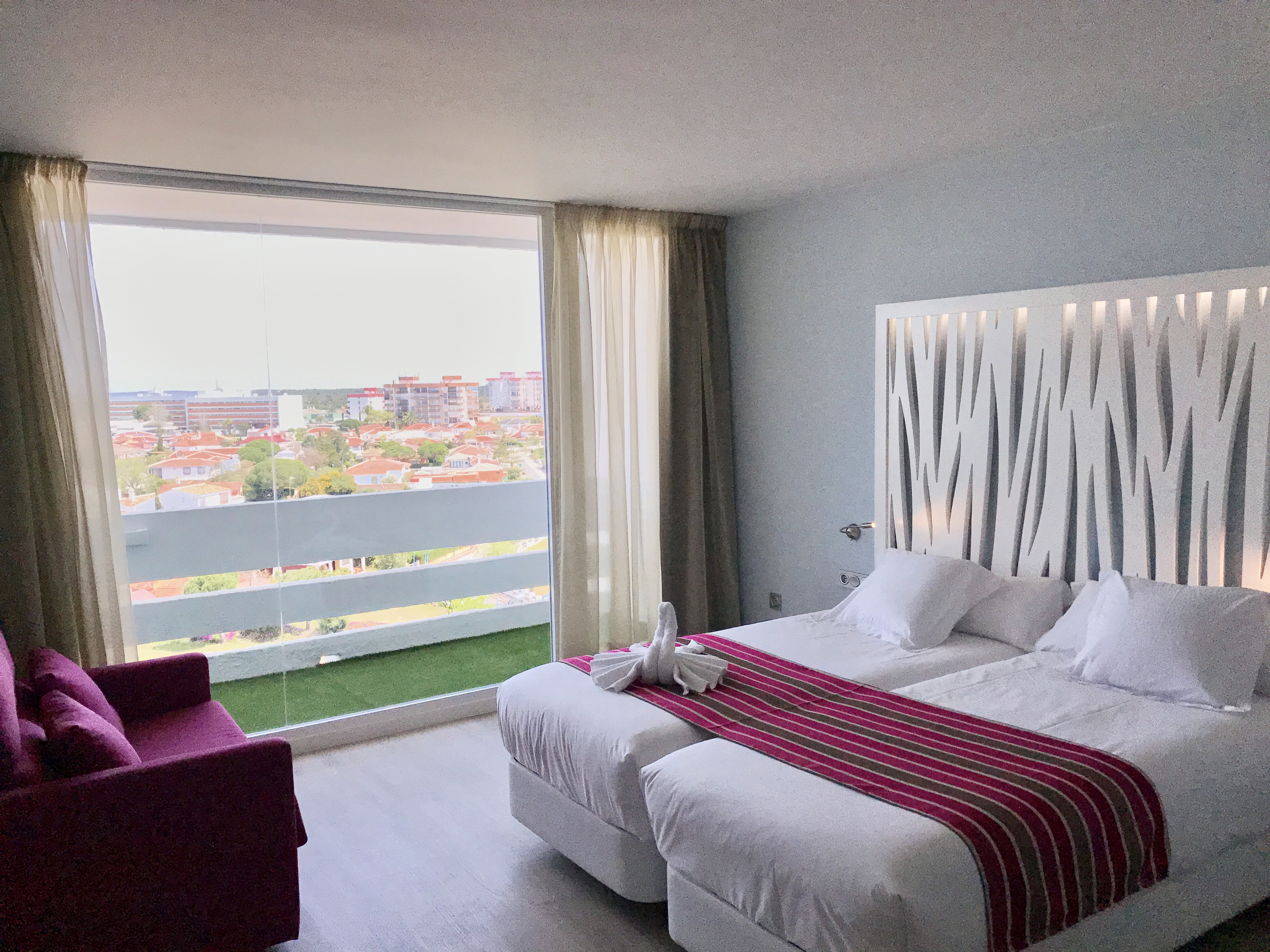 Double or Twin Deluxe