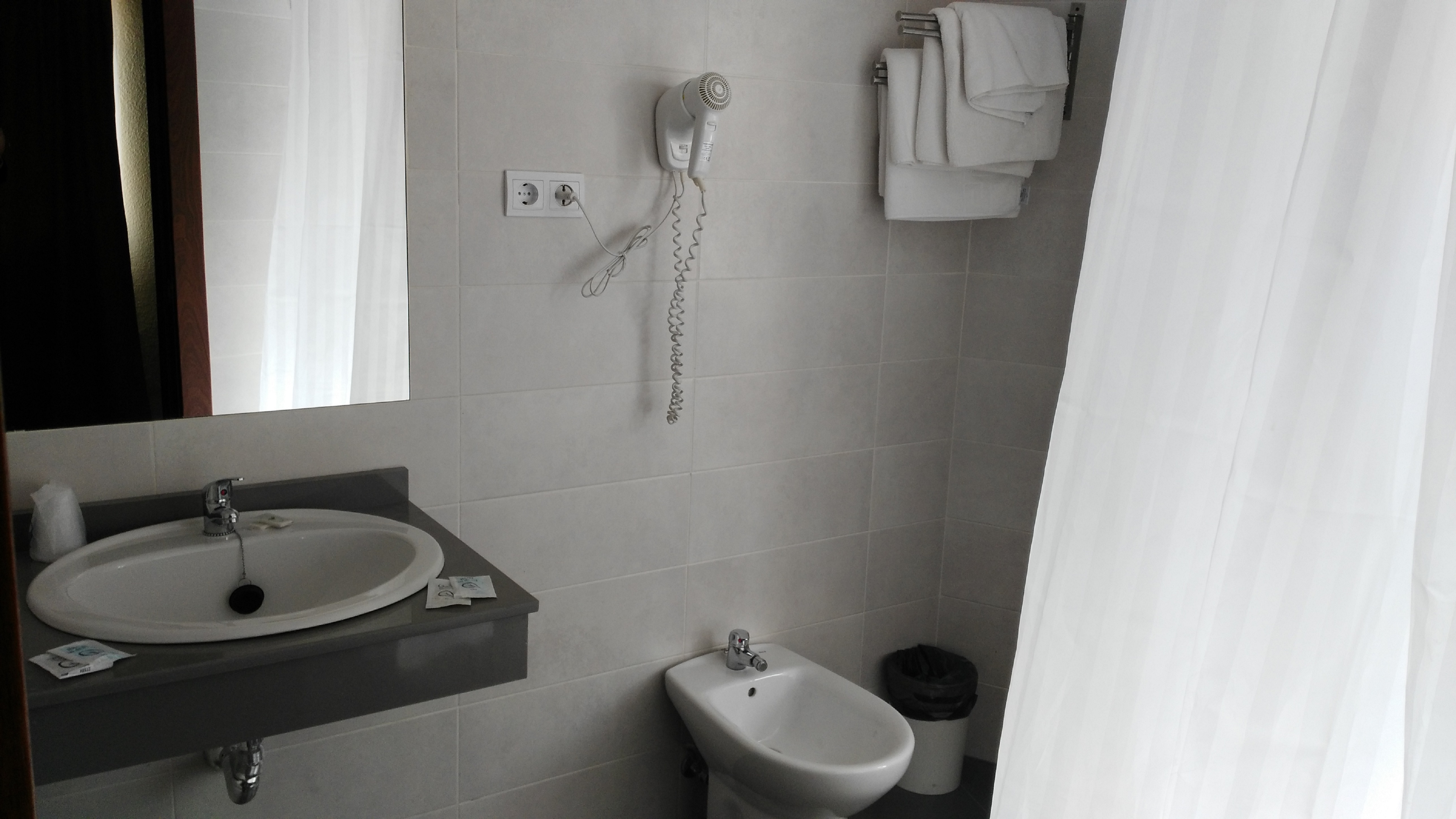 Double or Twin Standard