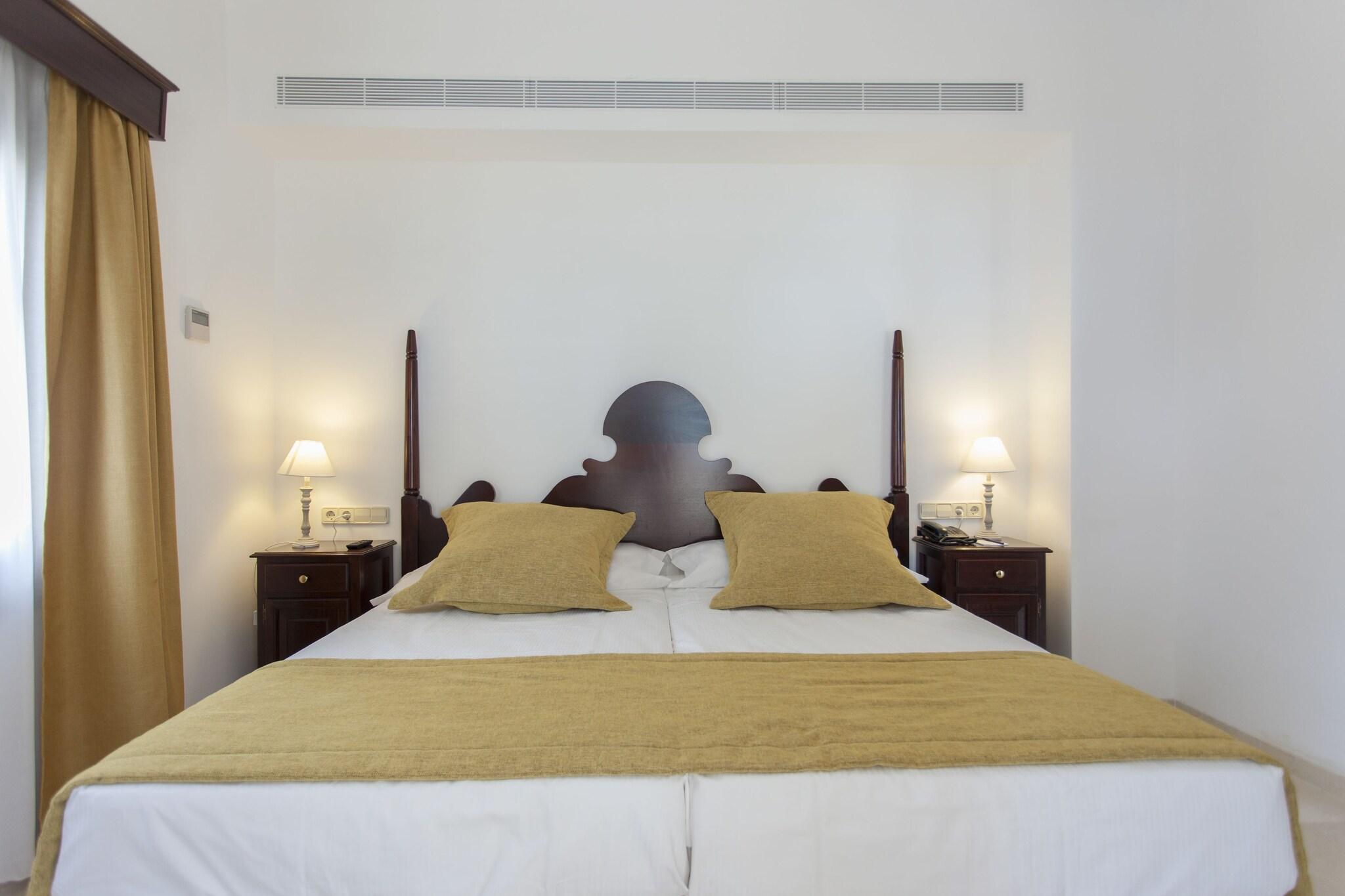 Suite Ocean View King Bed