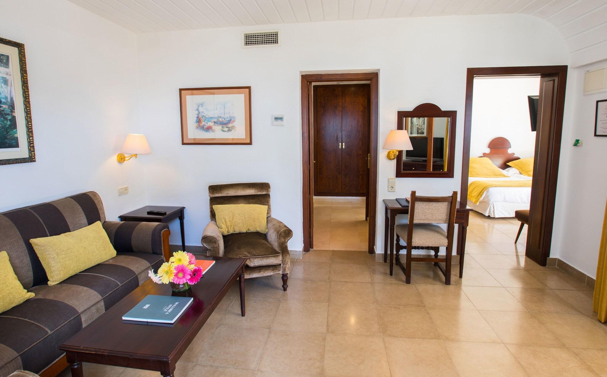 Suite Ocean View King Bed