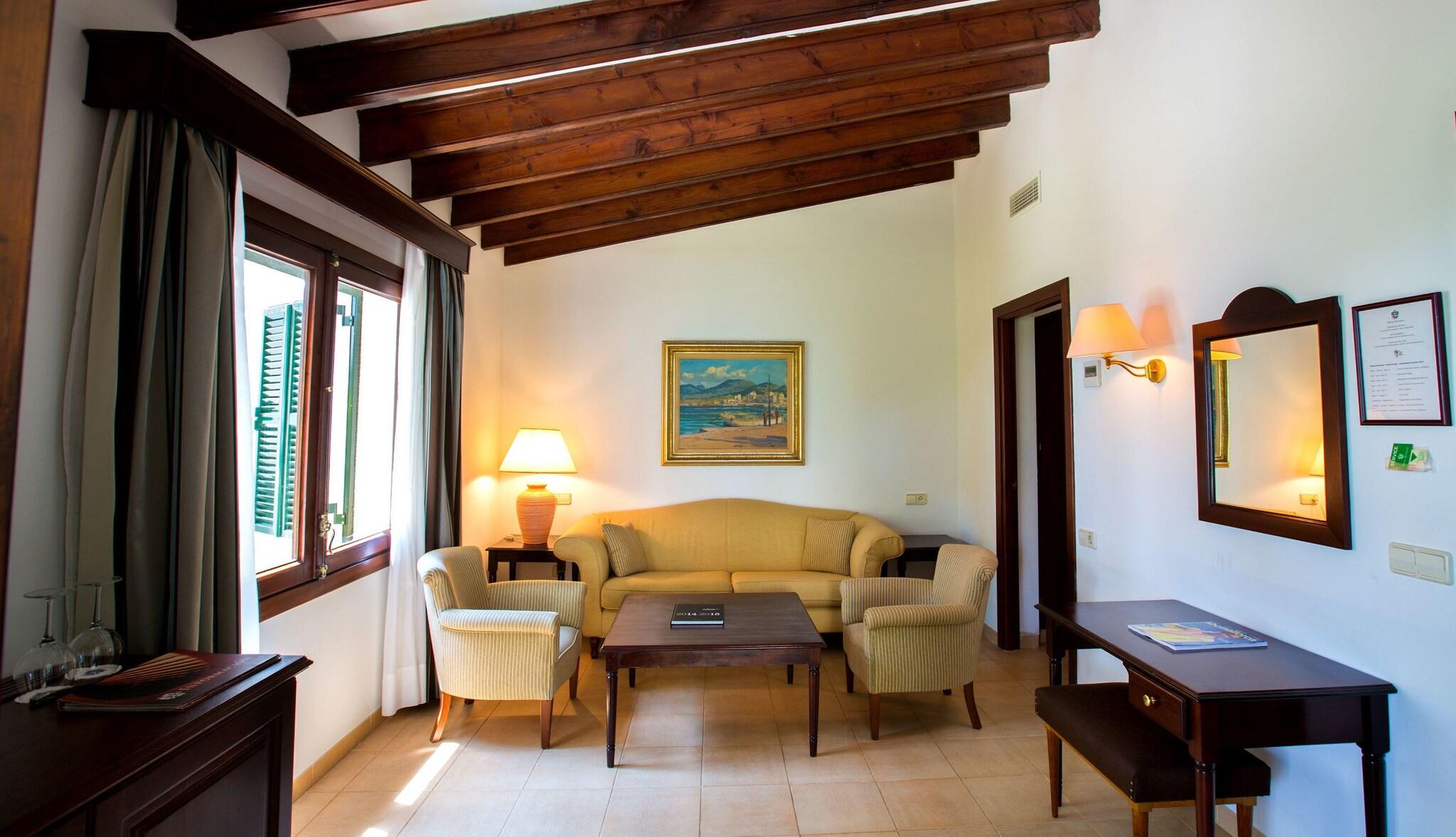 Suite Ocean View King Bed