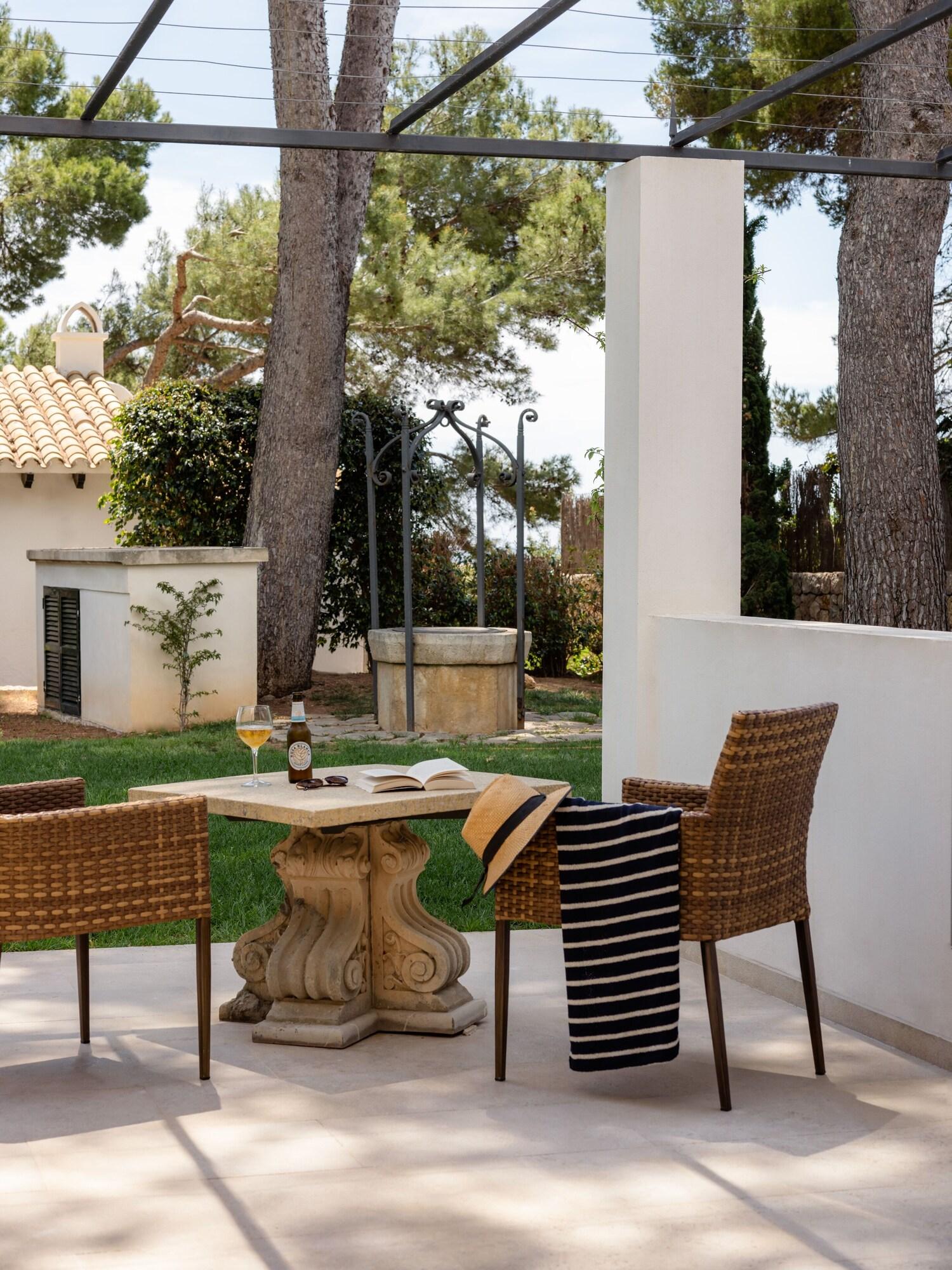 Junior Suite King Size Bed