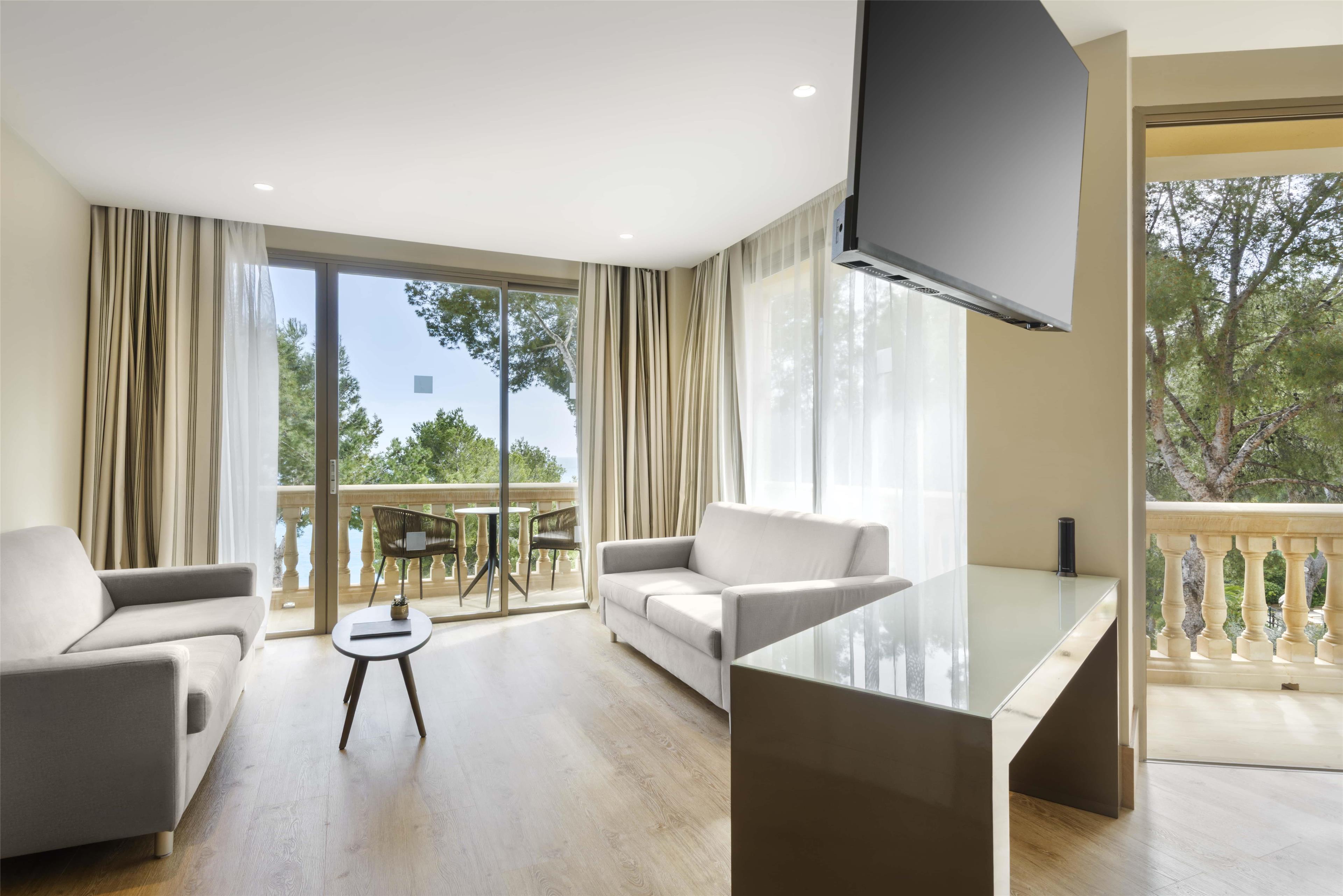 Junior Suite Sea Front