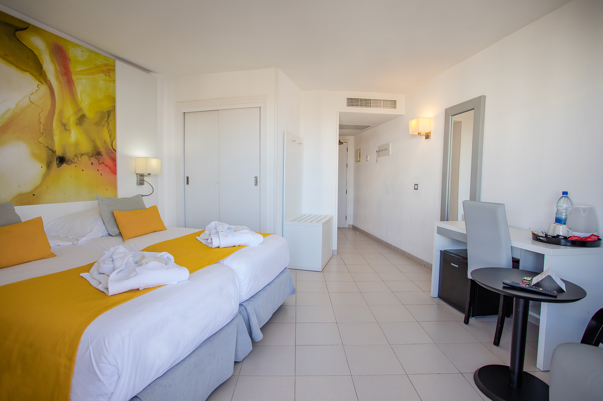 Double Single Superior