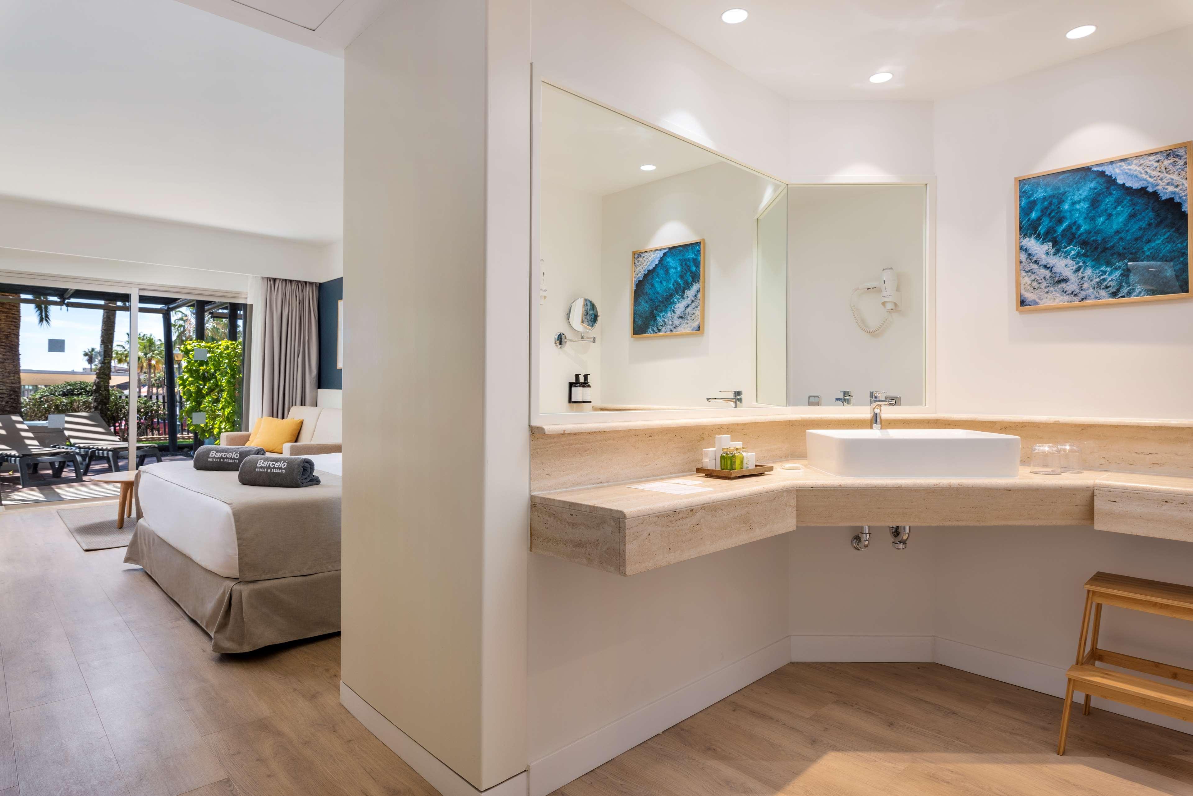 Double Single Deluxe