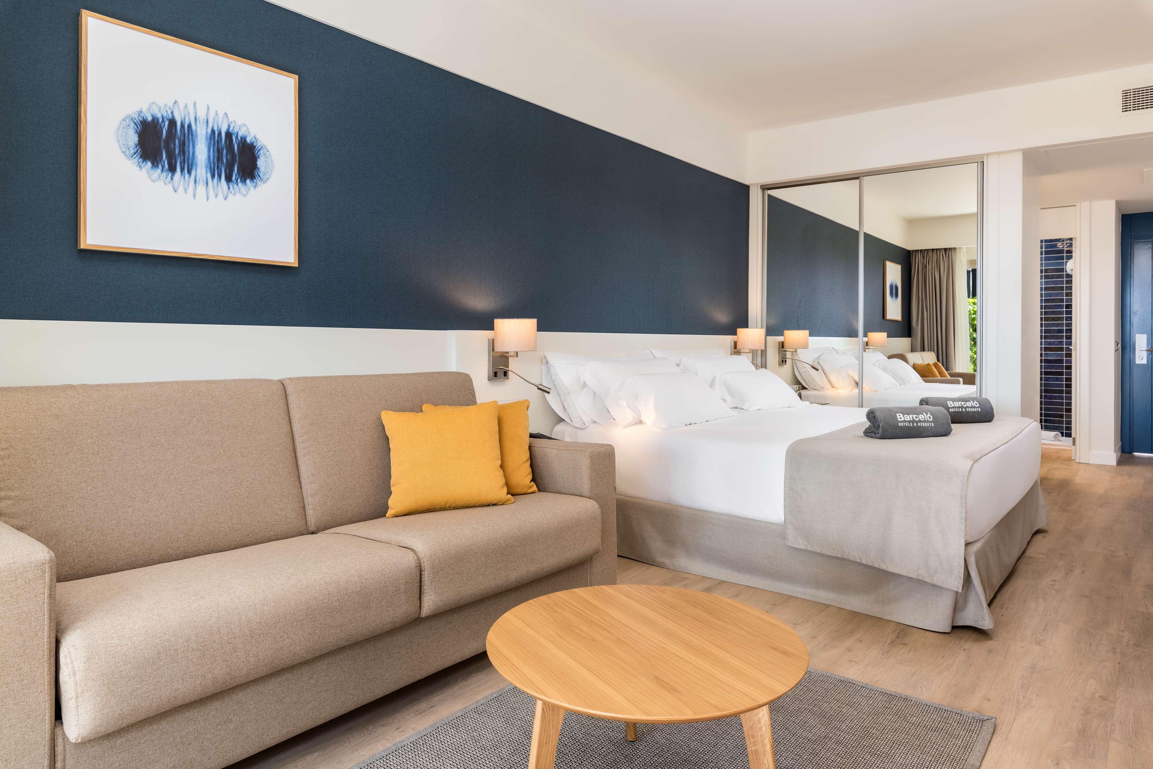 Double Single Deluxe