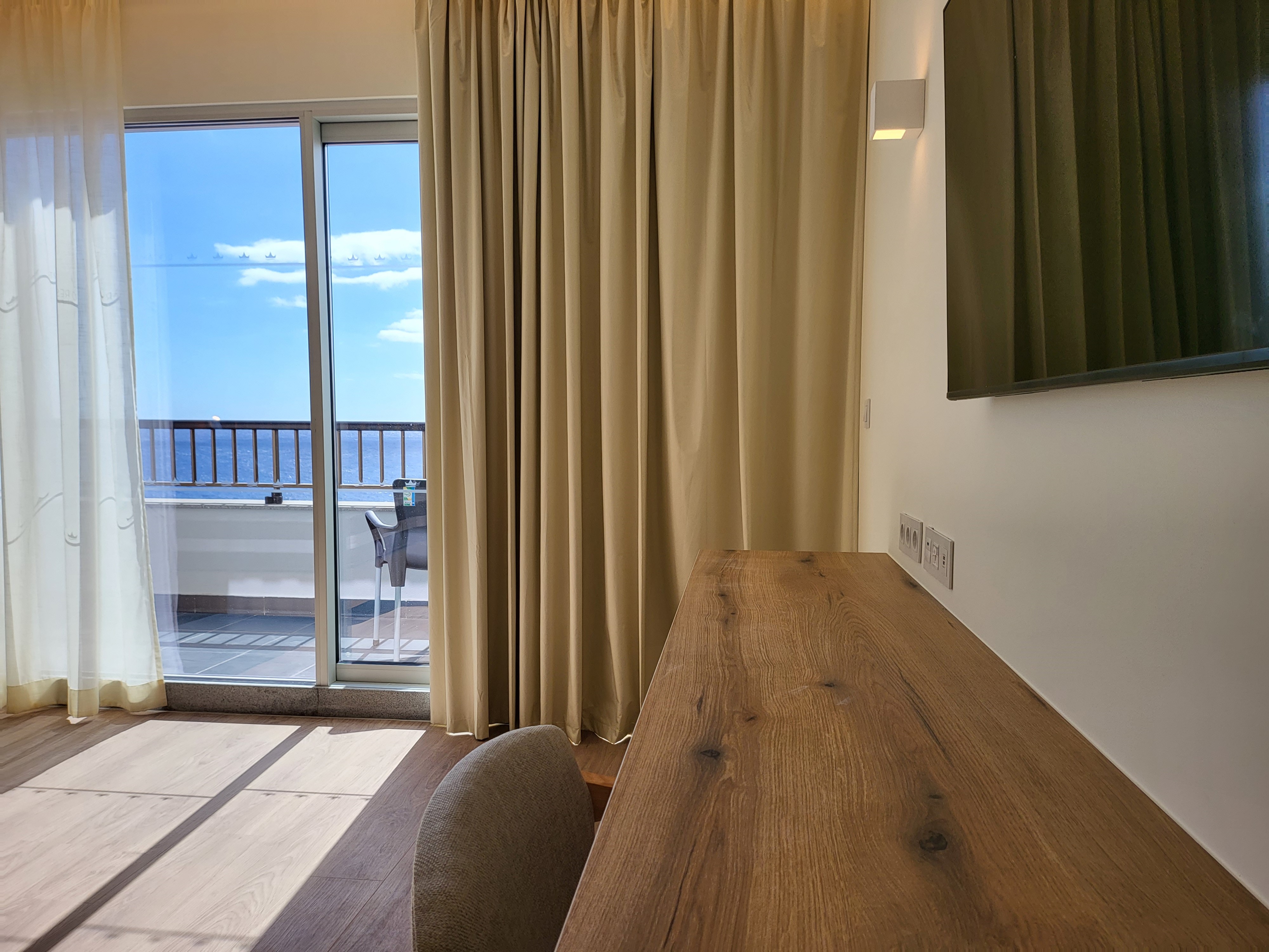 Single Superior Sea View