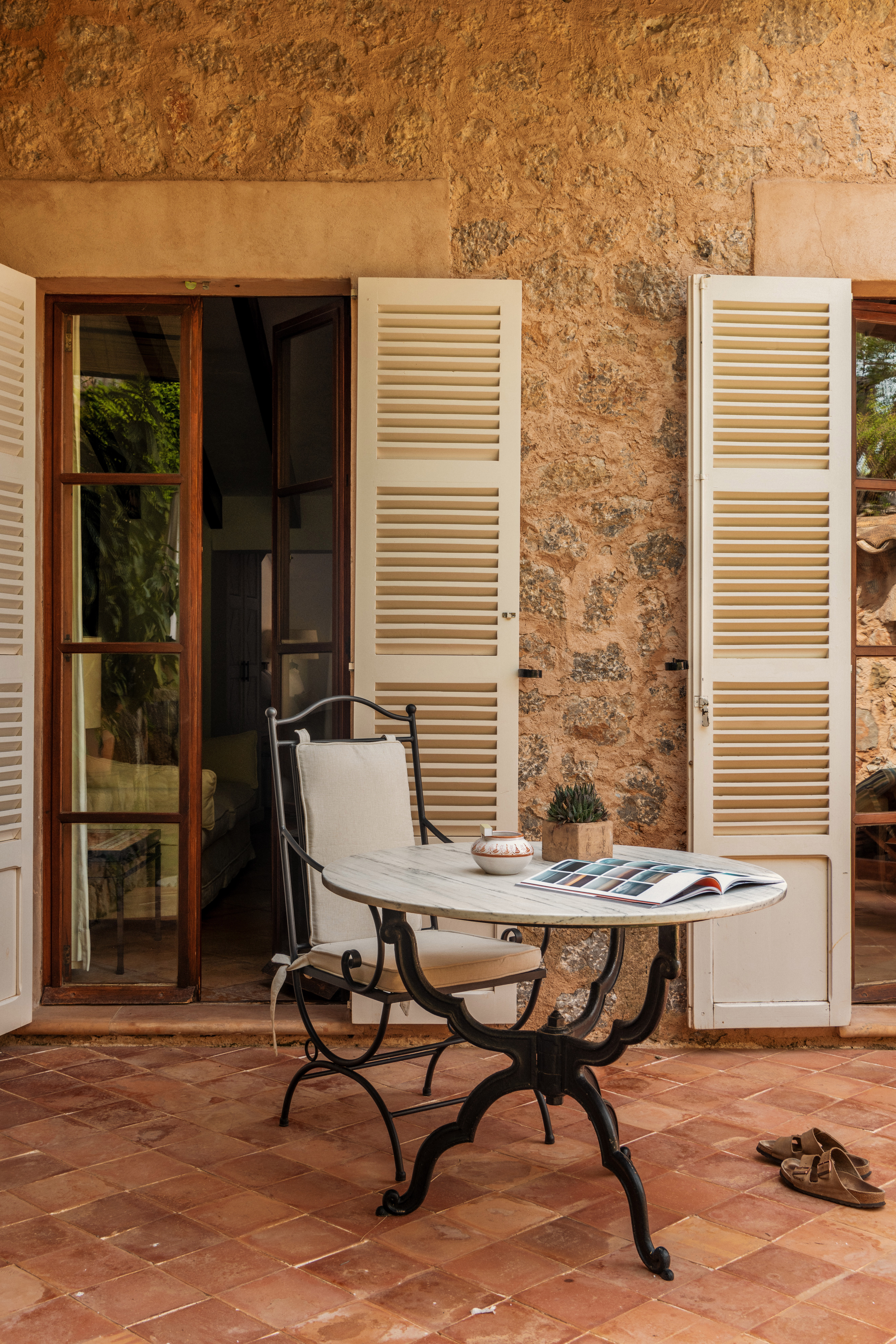 Junior Suite Queen Size Bed