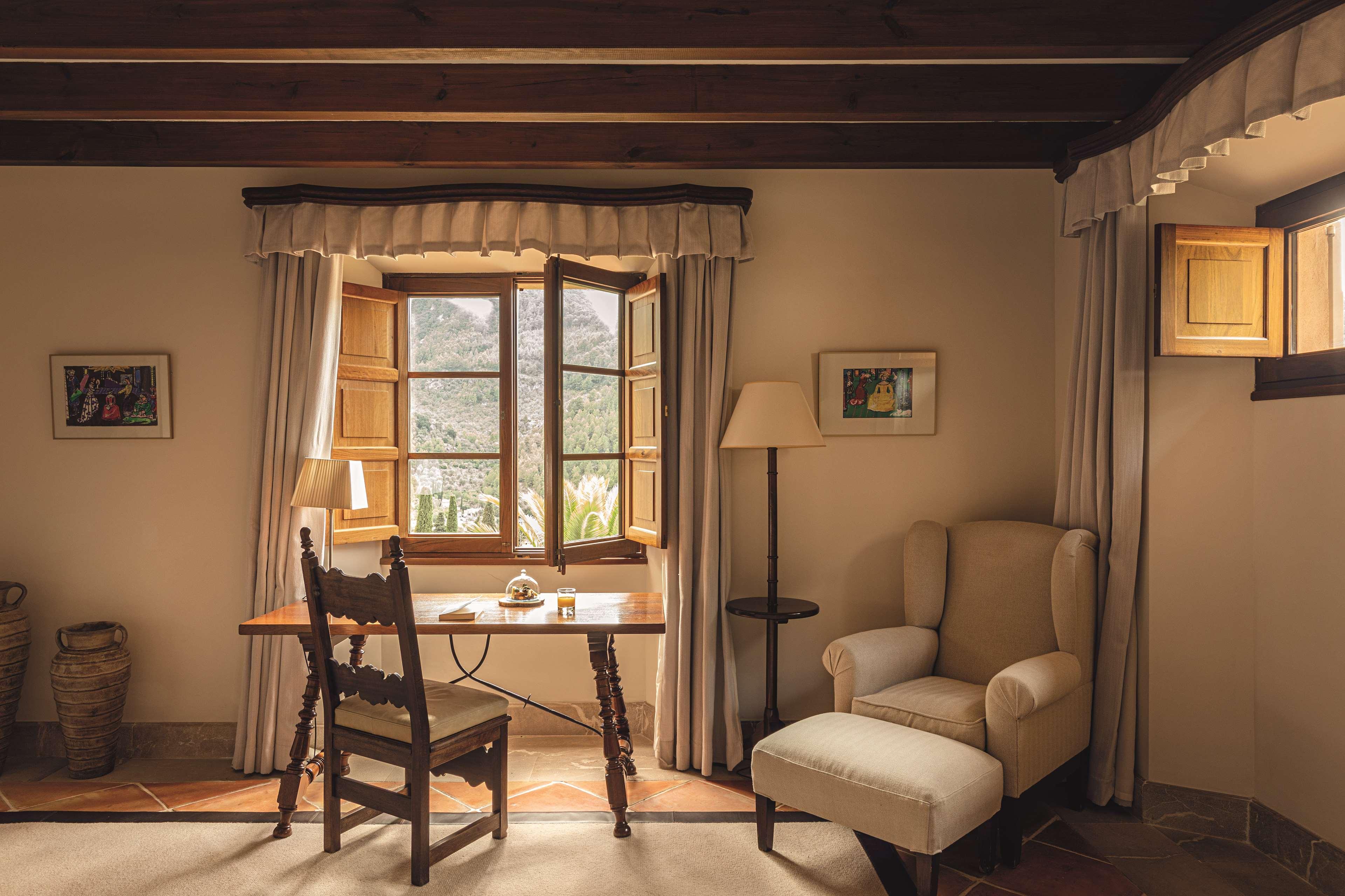 Suite with Private Pool