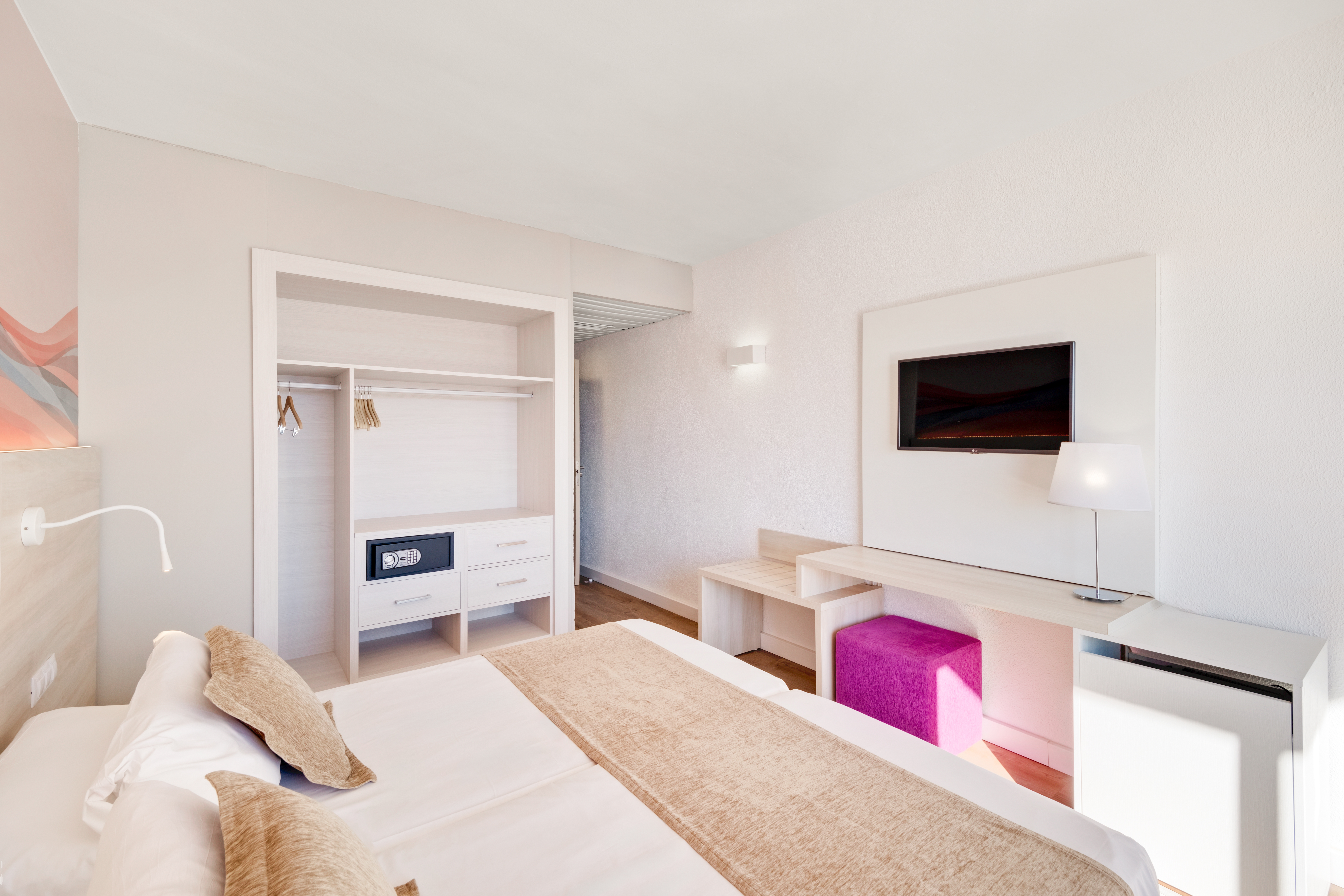 Double or Twin Sea View Capacity 2