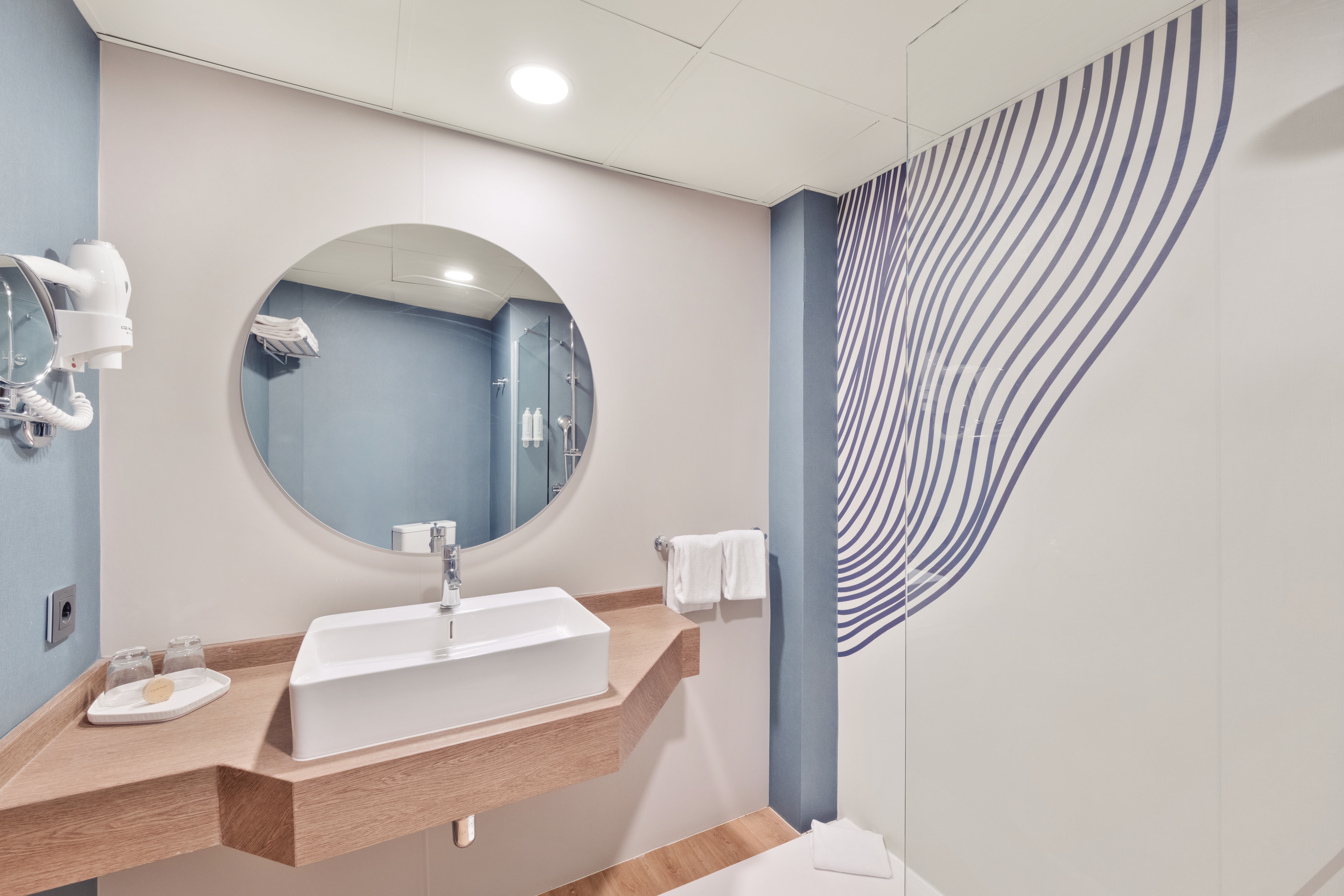 Double or Twin Capacity 2