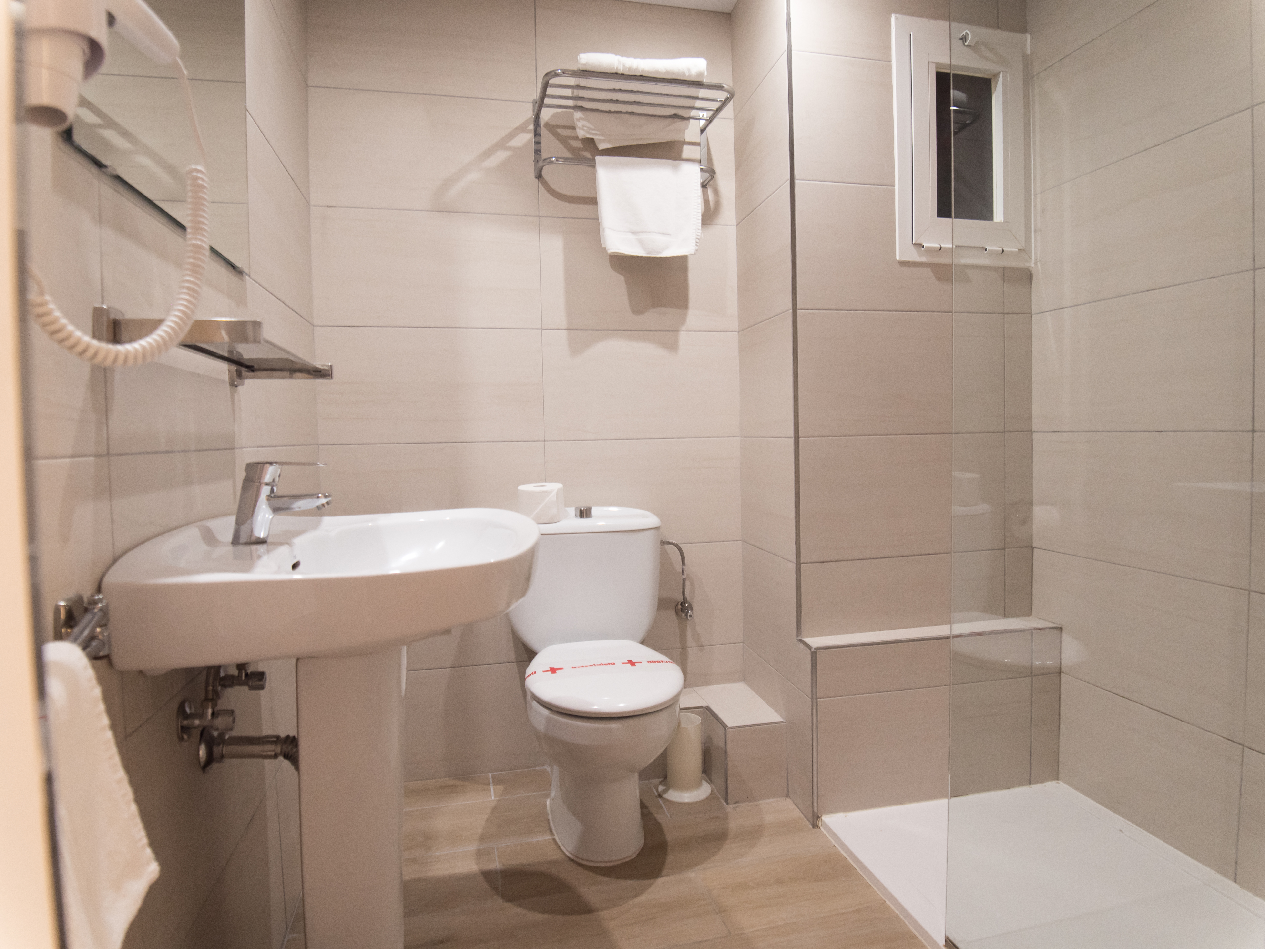 Double or Twin Side Sea View