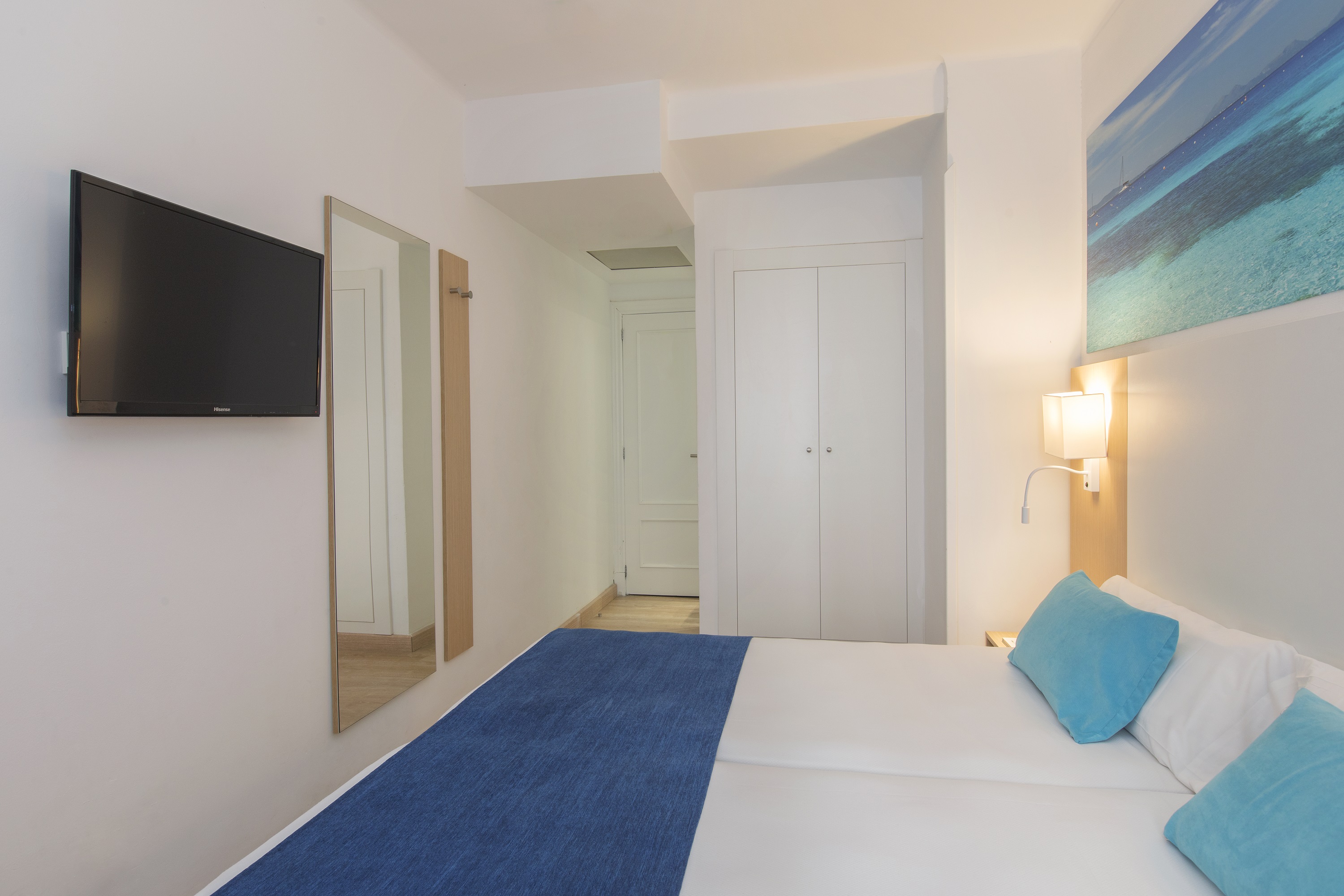 Double or Twin Standard