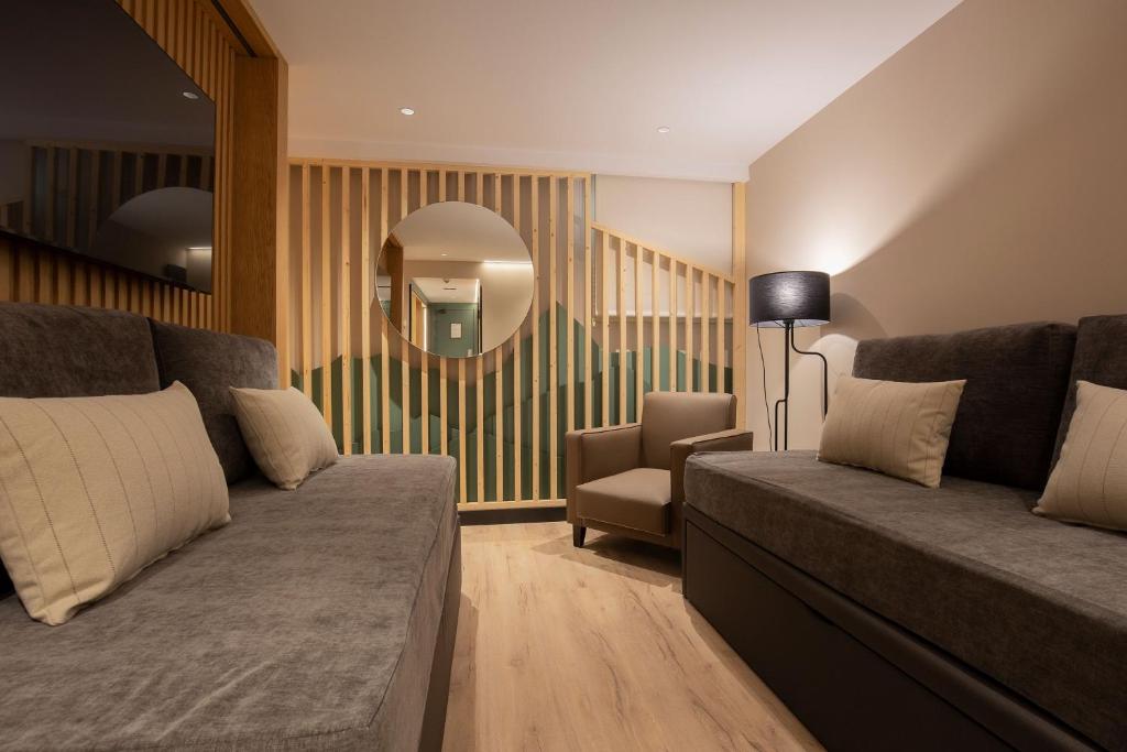 Quadruple Capacity 4