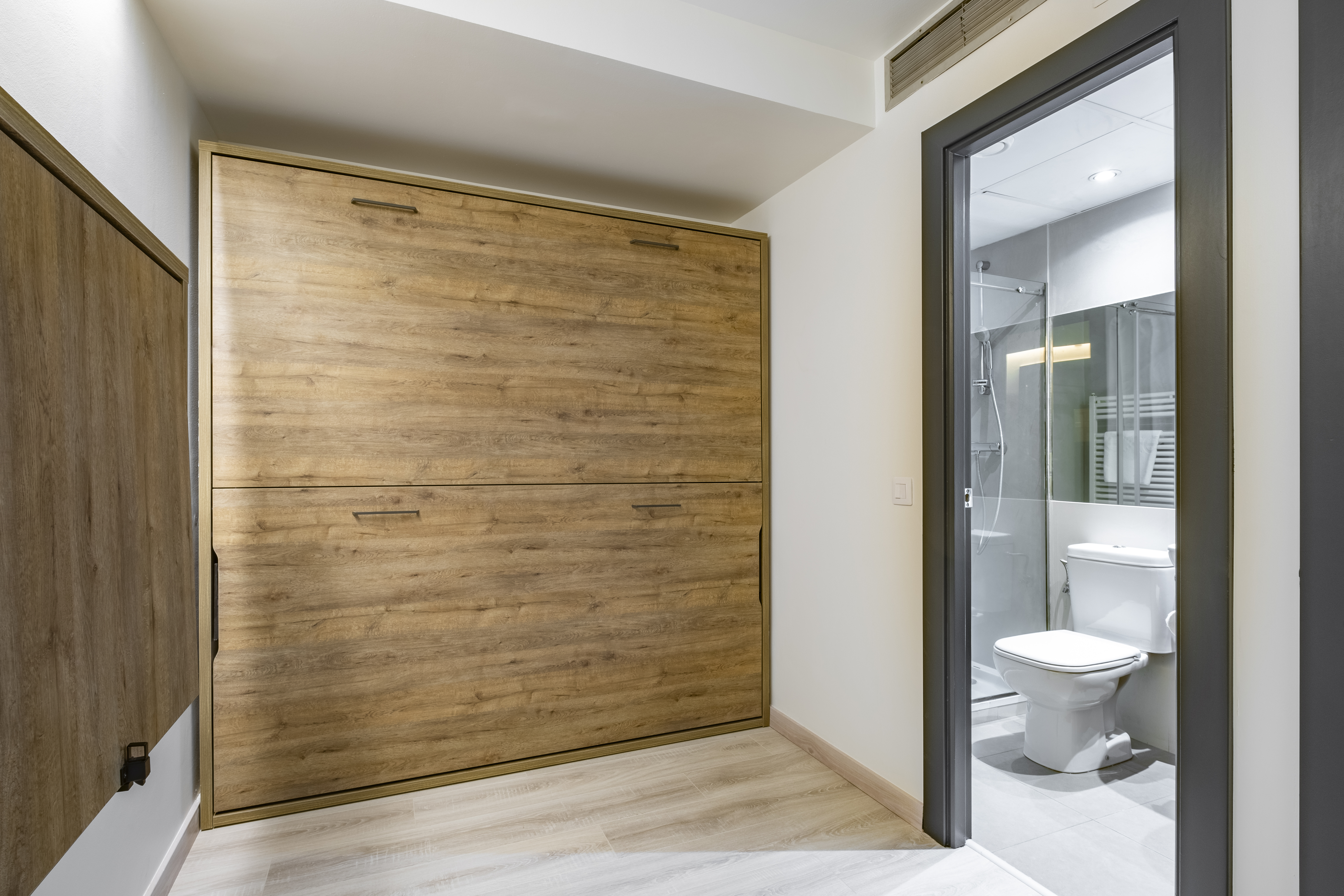 Family Room Capacity 5