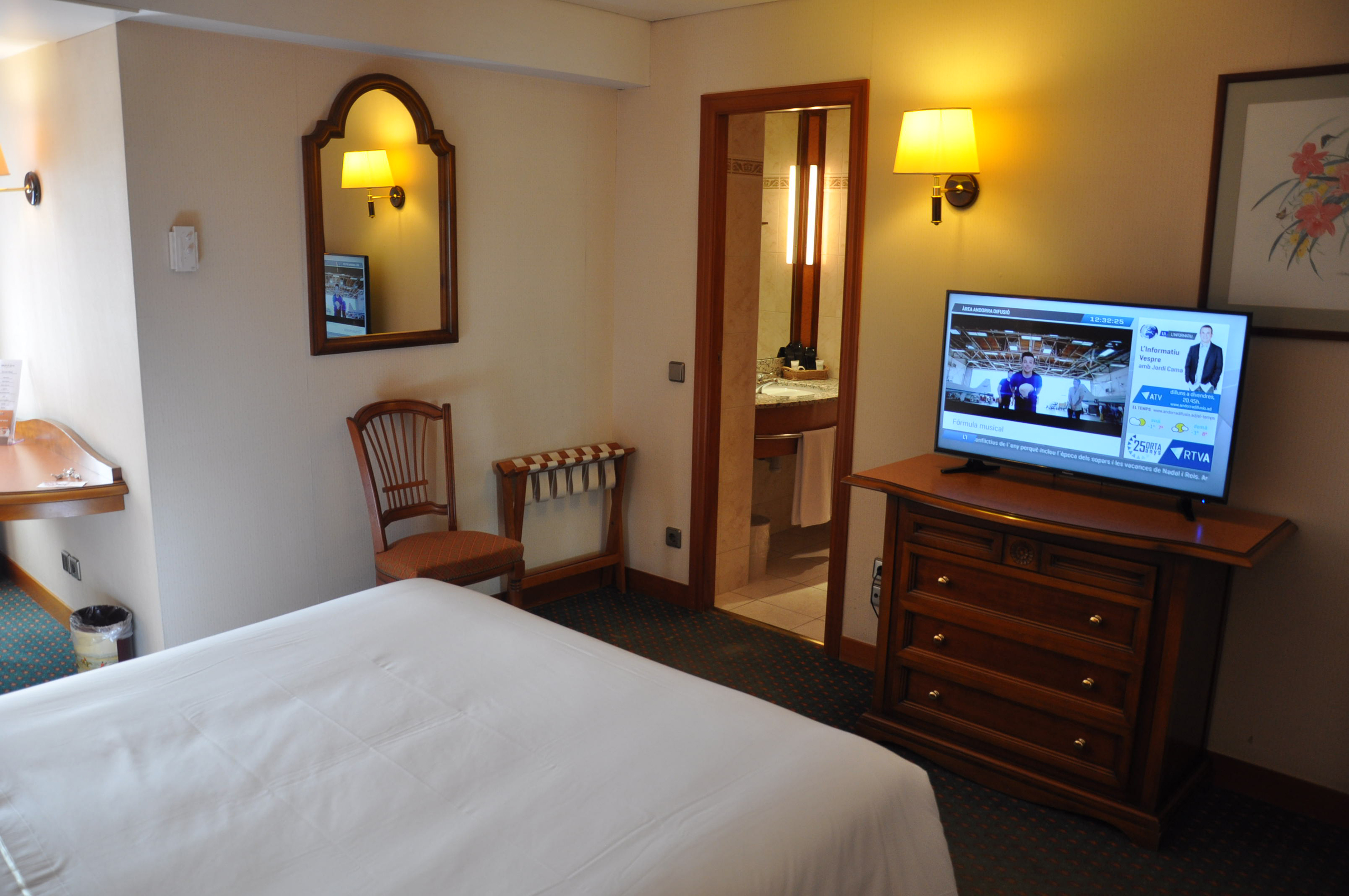 Double or Twin Superior