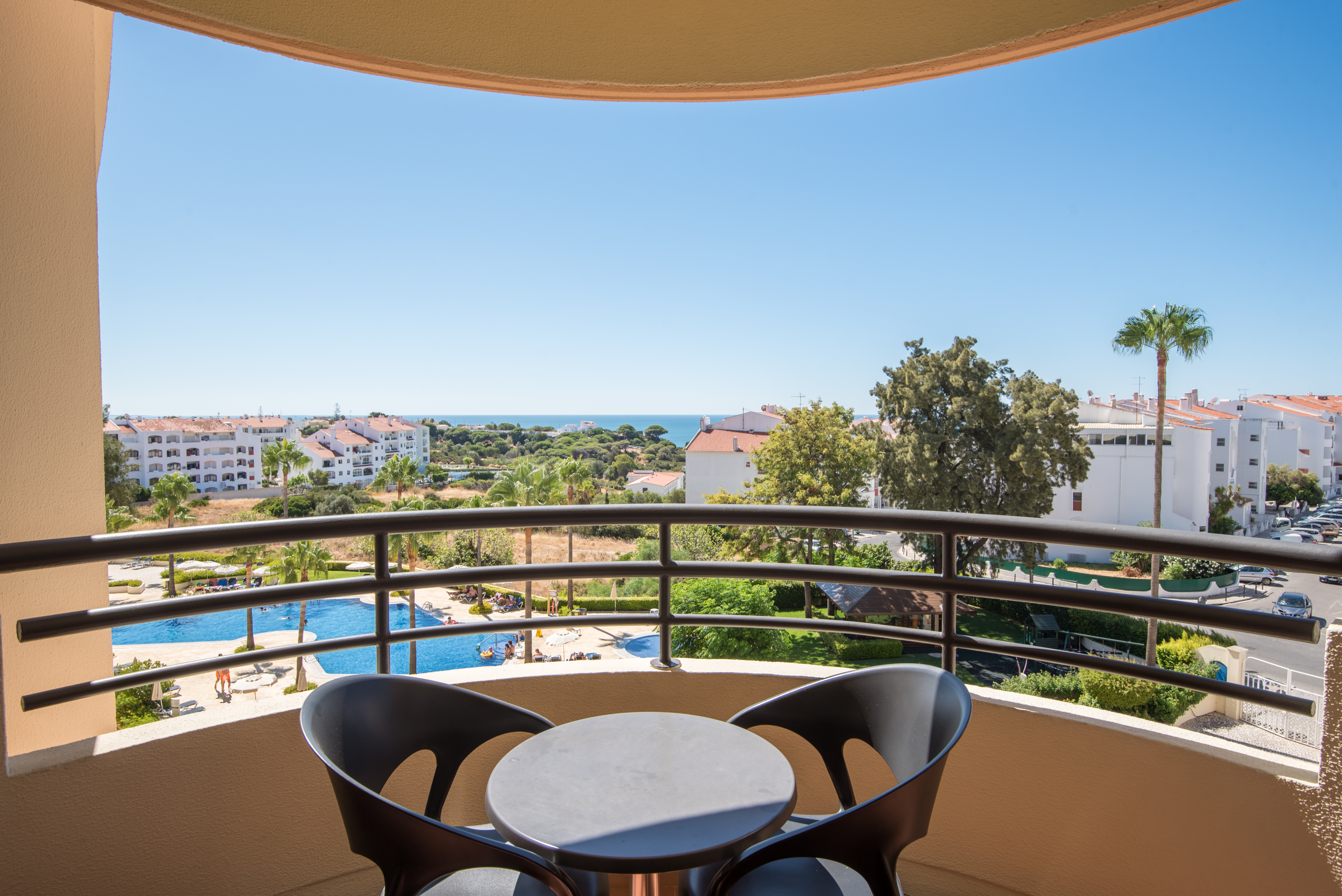 Double Single Pool View